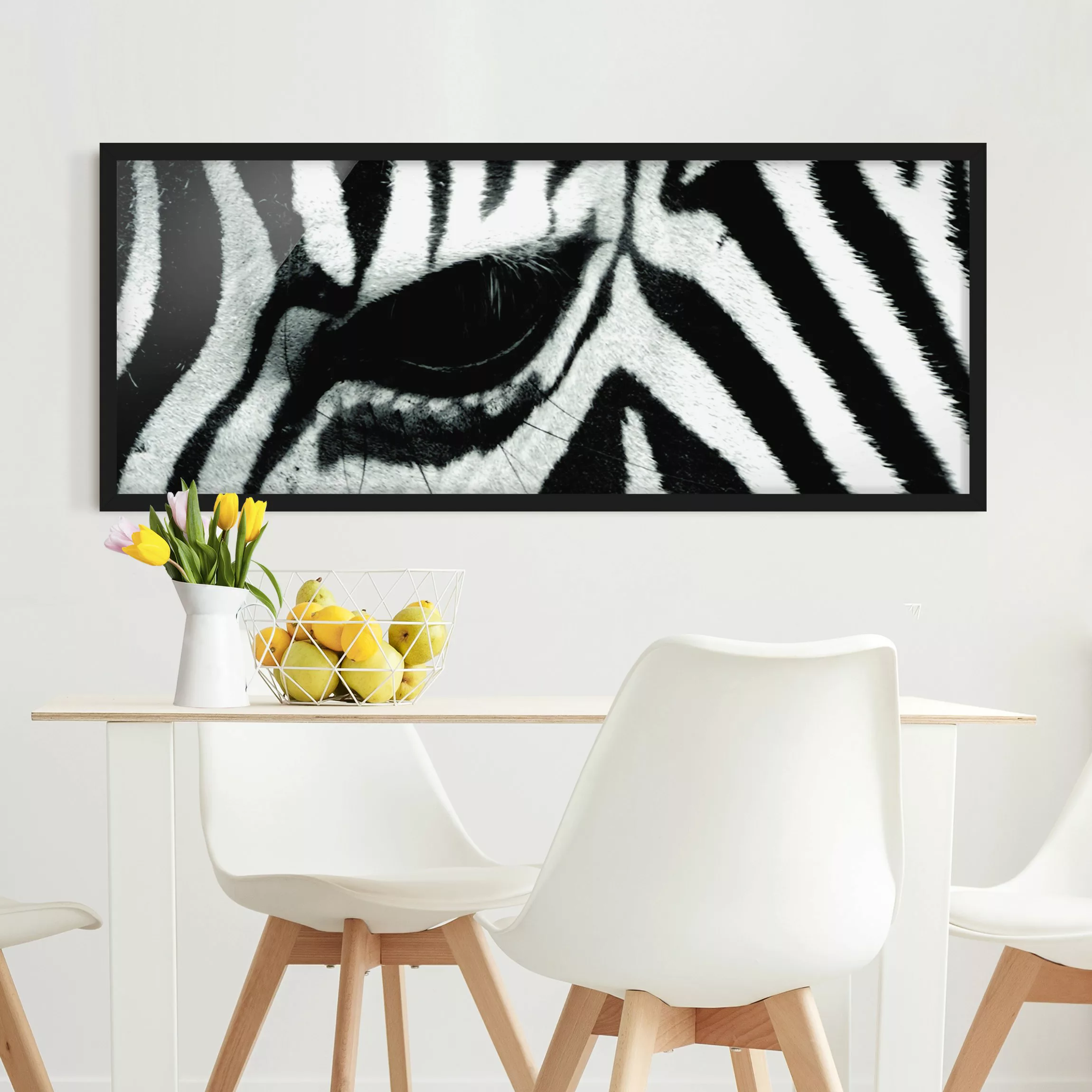 Bild mit Rahmen Schwarz-Weiß - Panorama Zebra Crossing günstig online kaufen