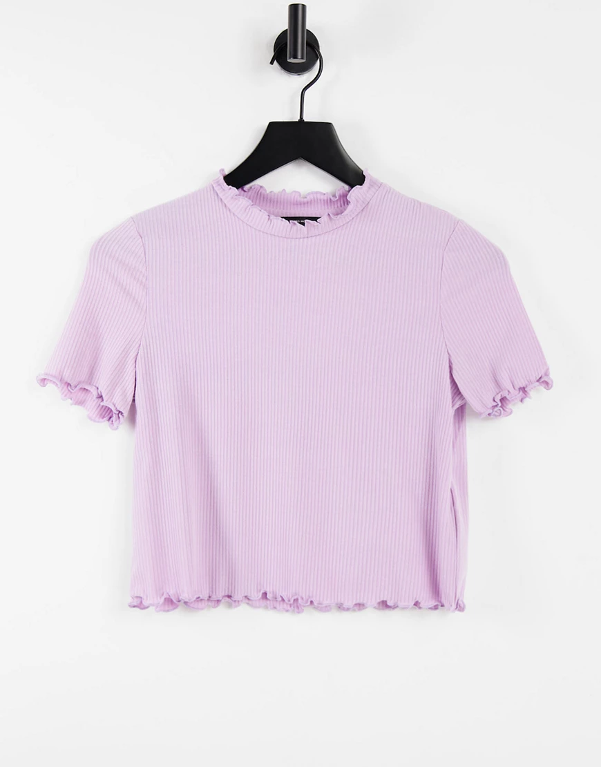 Vero Moda – Kurz geschnittenes T-Shirt in Flieder mit Kräuselsaum-Lila günstig online kaufen