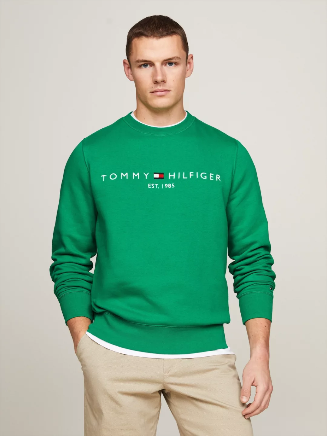 Tommy Hilfiger Sweatshirt "TOMMY LOGO SWEATSHIRT", mit klassischem Rundhals günstig online kaufen