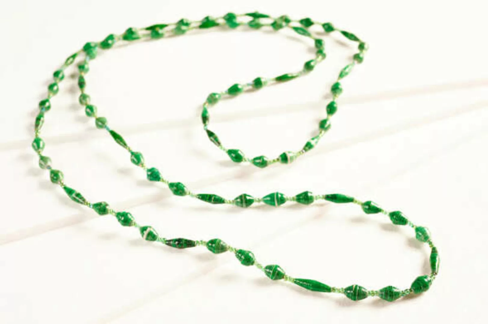 Lange Halskette Aus Papierperlen "Pearls Of Africa" günstig online kaufen