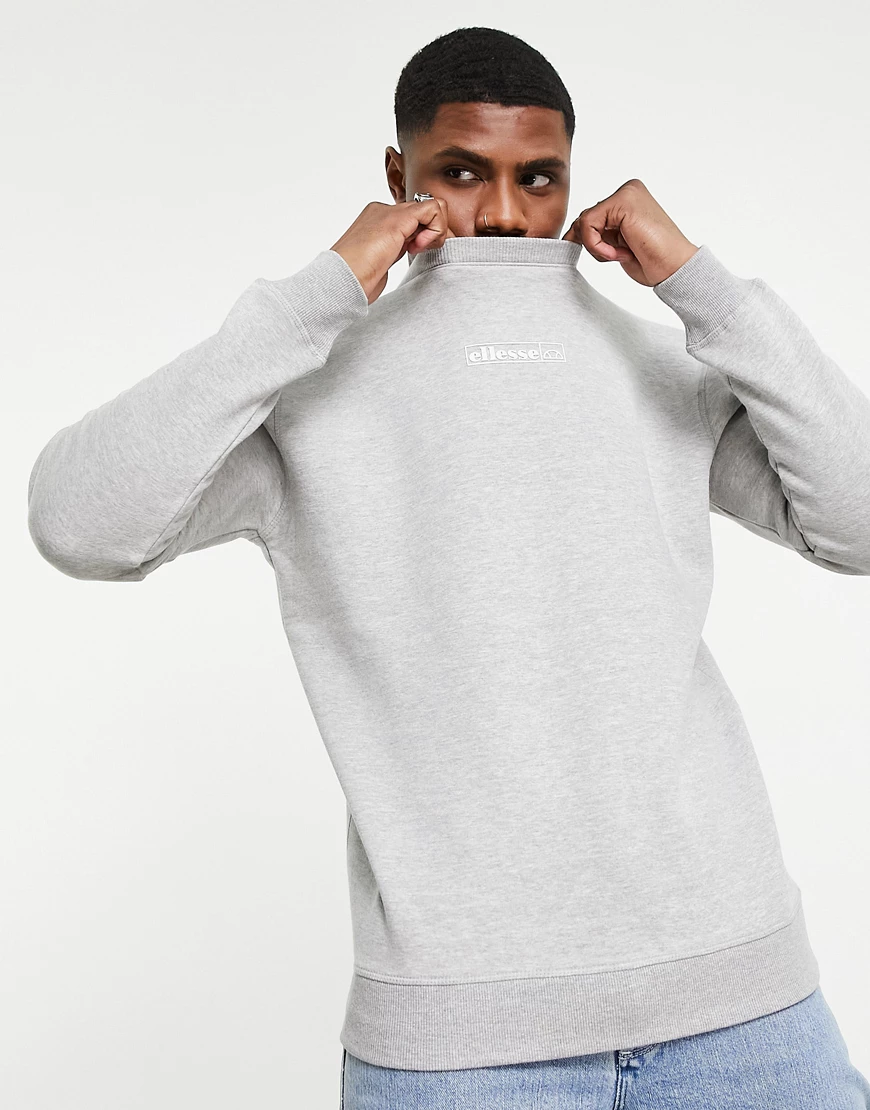 ellesse – Sweatshirt in Grau mit Logo günstig online kaufen