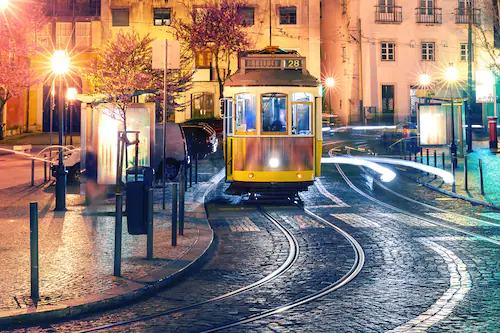 Papermoon Fototapete »Straßenbahn« günstig online kaufen