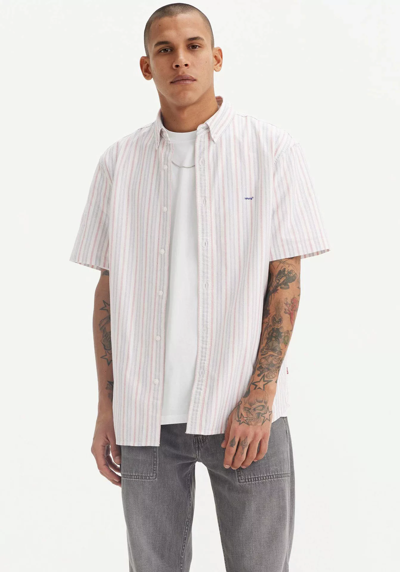 Levi's® Kurzarmhemd SS AUTHENTIC BUTTON DOWN mit kleiner Logostickerei auf günstig online kaufen