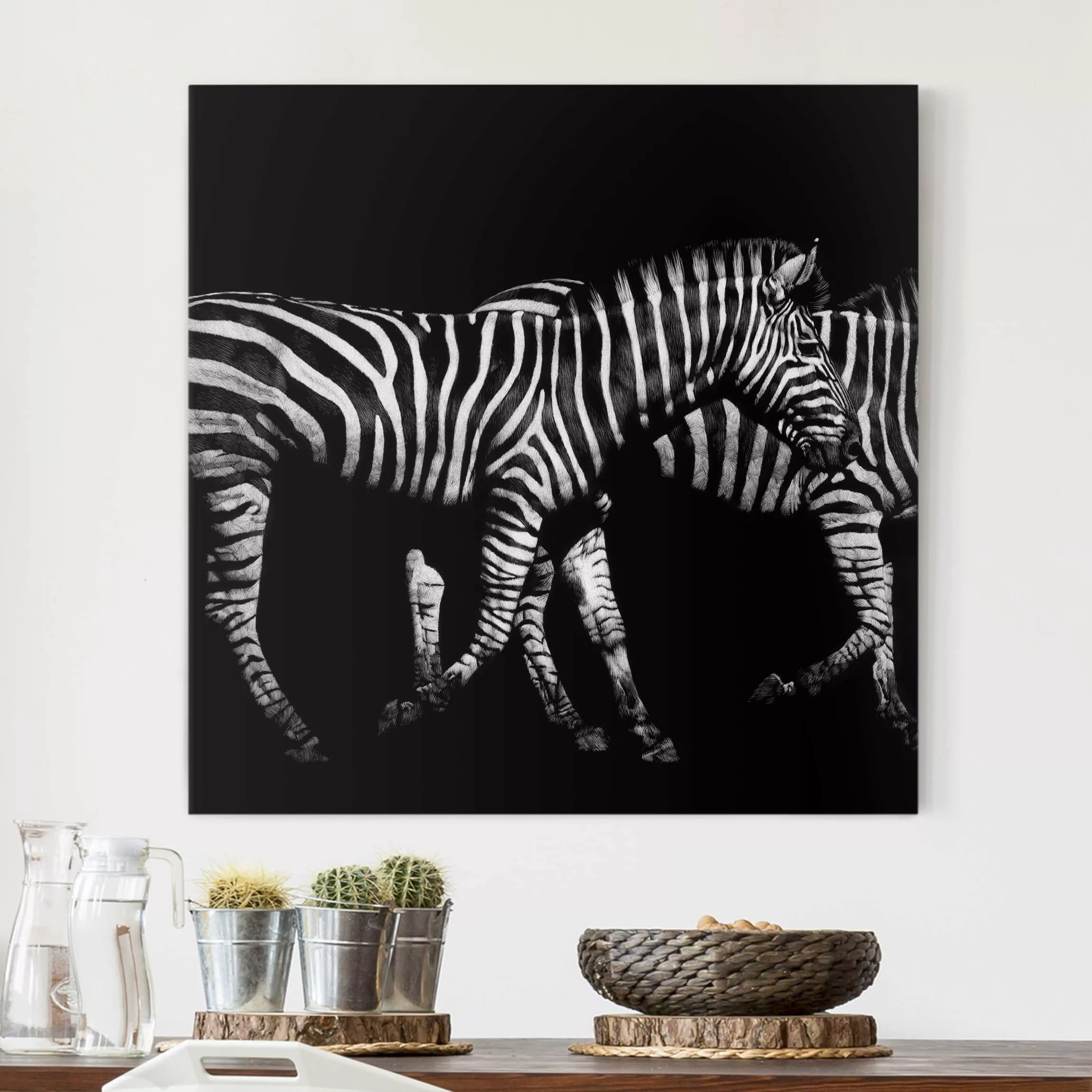 Leinwandbild Schwarz-Weiß - Quadrat Zebra vor Schwarz günstig online kaufen