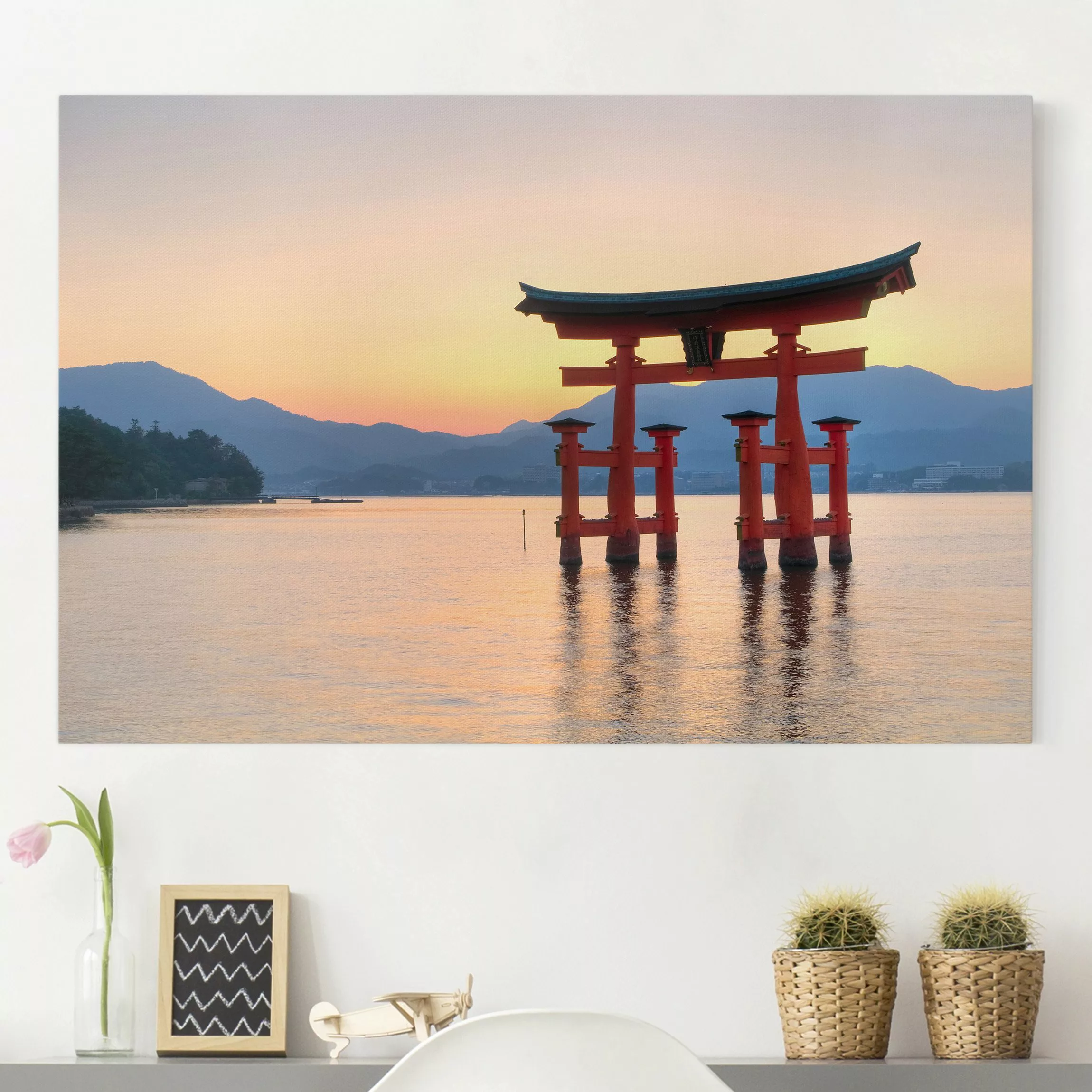 Leinwandbild Natur & Landschaft - Querformat Torii am Itsukushima günstig online kaufen