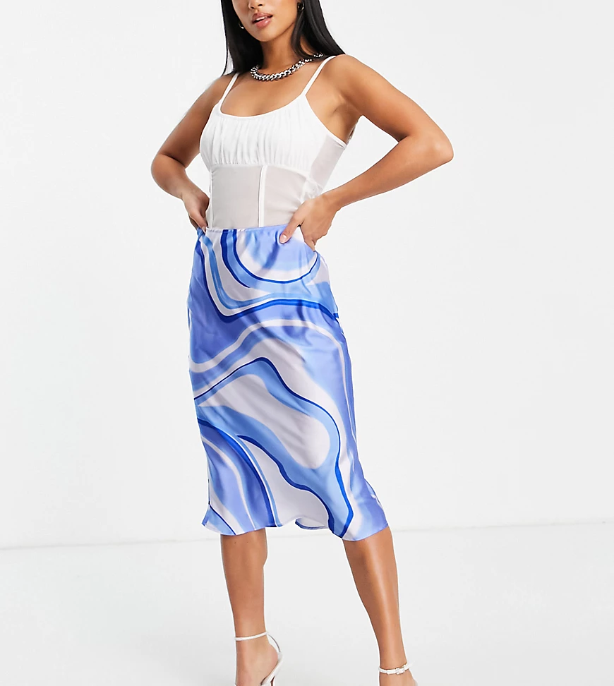 ASOS DESIGN Petite – Midi-Schlupfrock aus Satin mit Wirbelmuster in Blau-Me günstig online kaufen