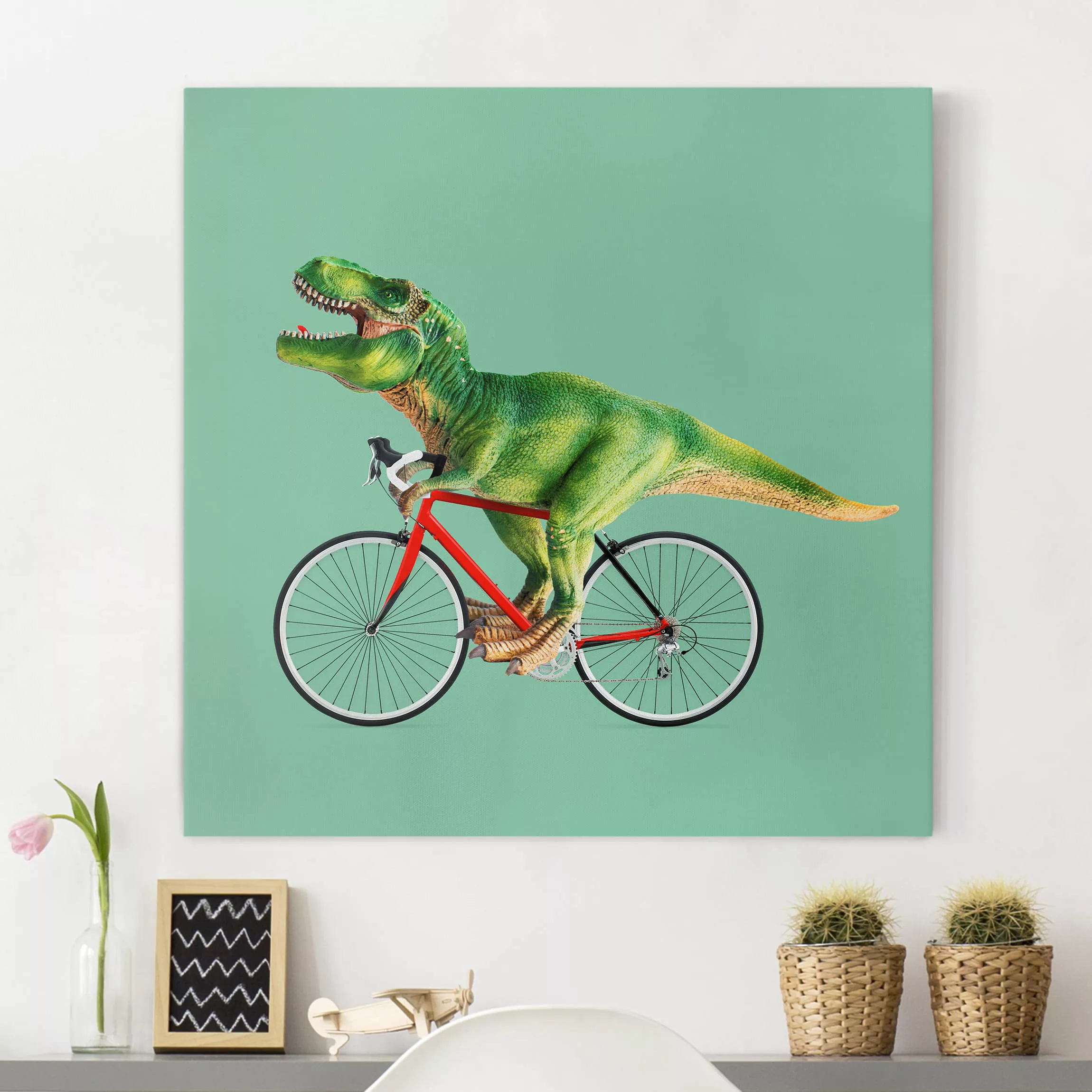 Leinwandbild Kinderzimmer - Quadrat Dinosaurier mit Fahrrad günstig online kaufen