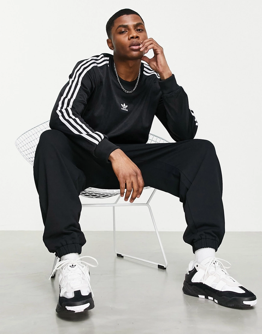 adidas Originals – adicolor – Hoch glänzendes Sweatshirt in Schwarz mit dre günstig online kaufen