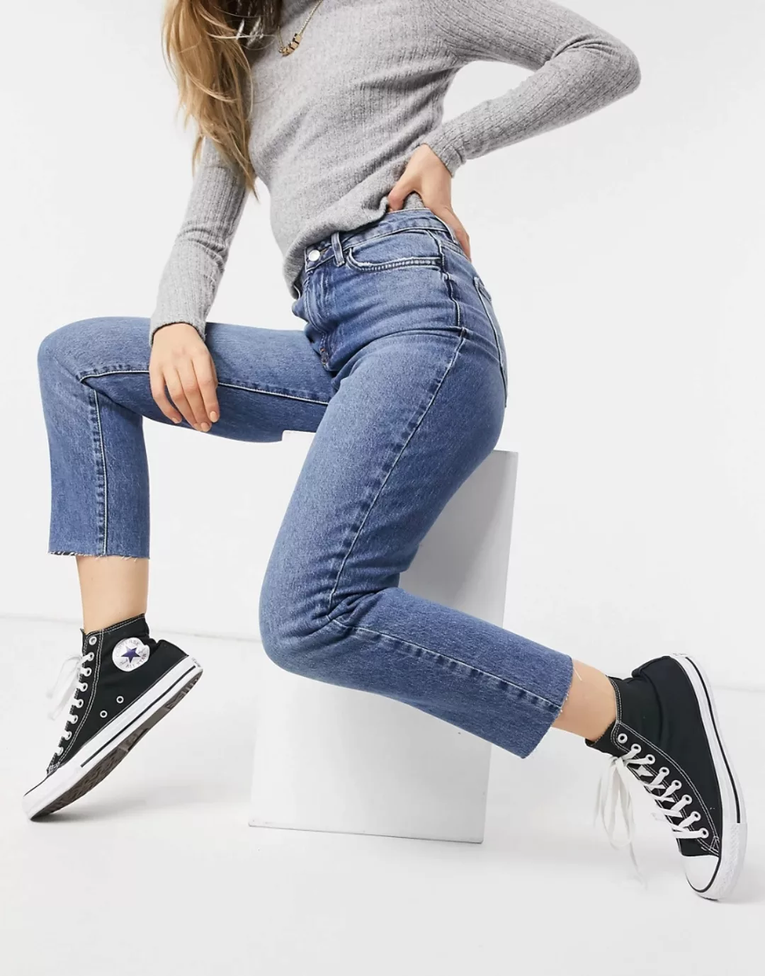 New Look – Mittelblaue Jeans mit geradem Bein günstig online kaufen