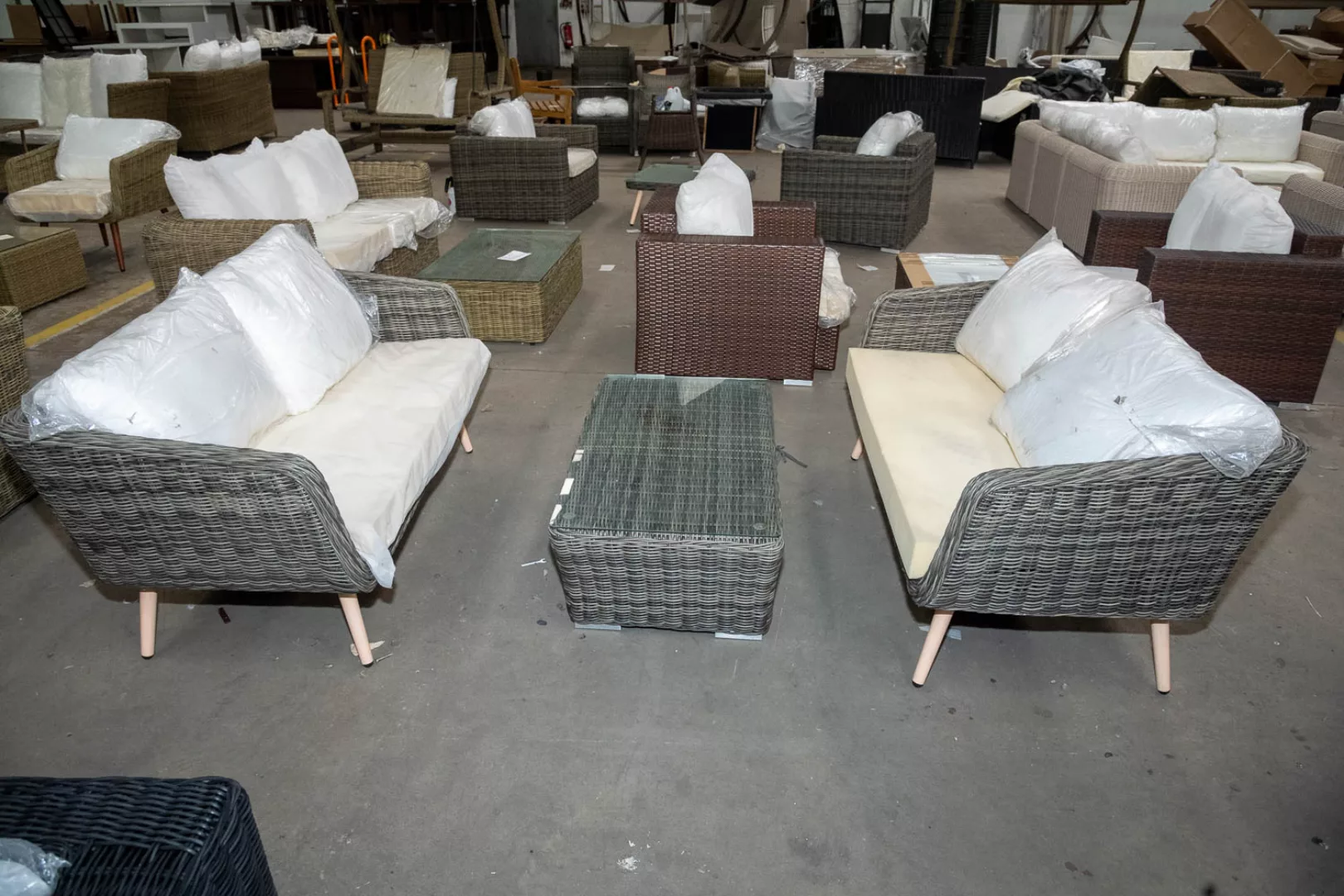 #HBM 2911: 2x Sofa Skara + Tisch Mandal 5mm-grau-meliert günstig online kaufen