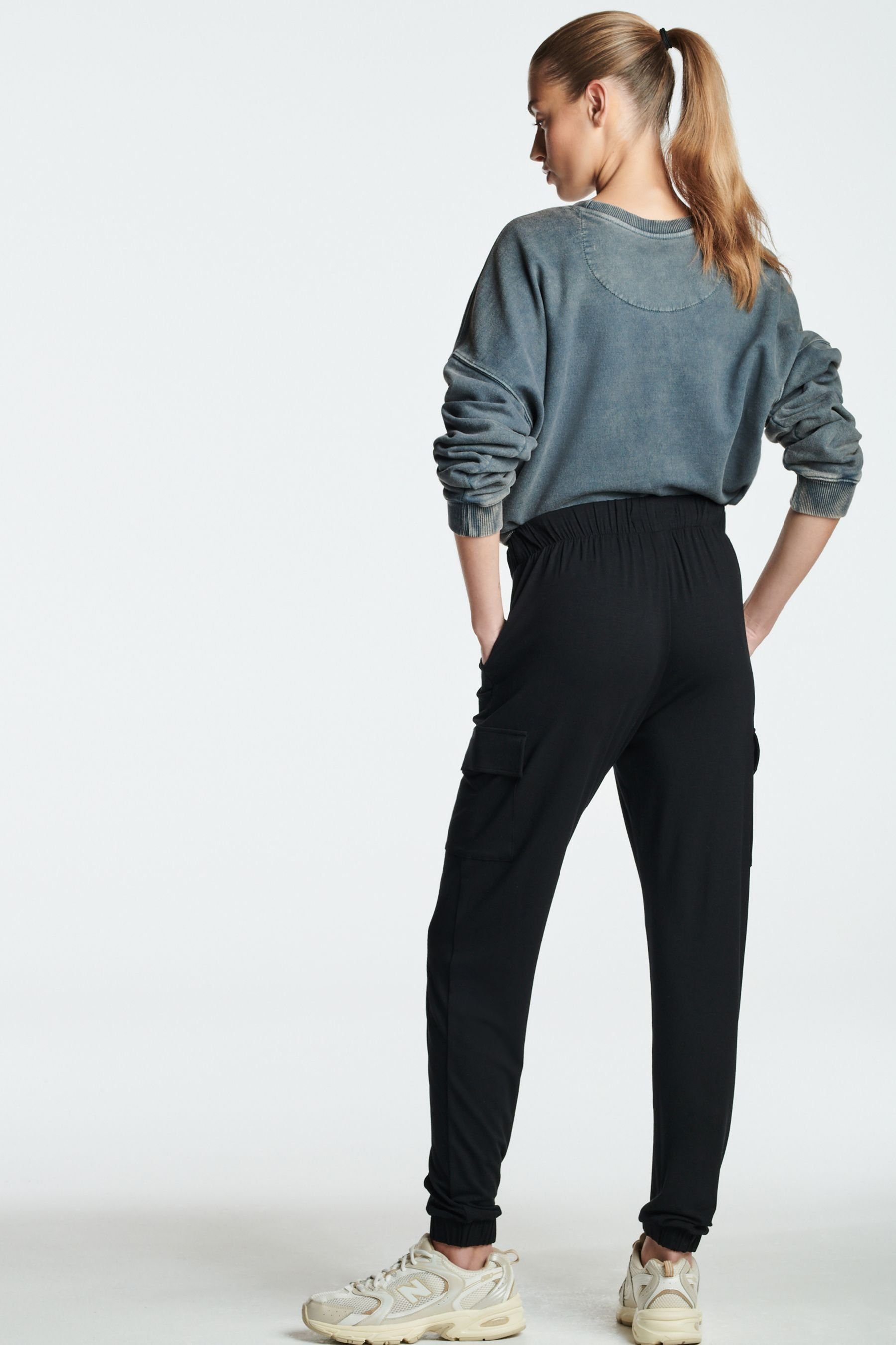 Next Jogginghose Jersey-Jogginghose, Kurzgröße (1-tlg) günstig online kaufen