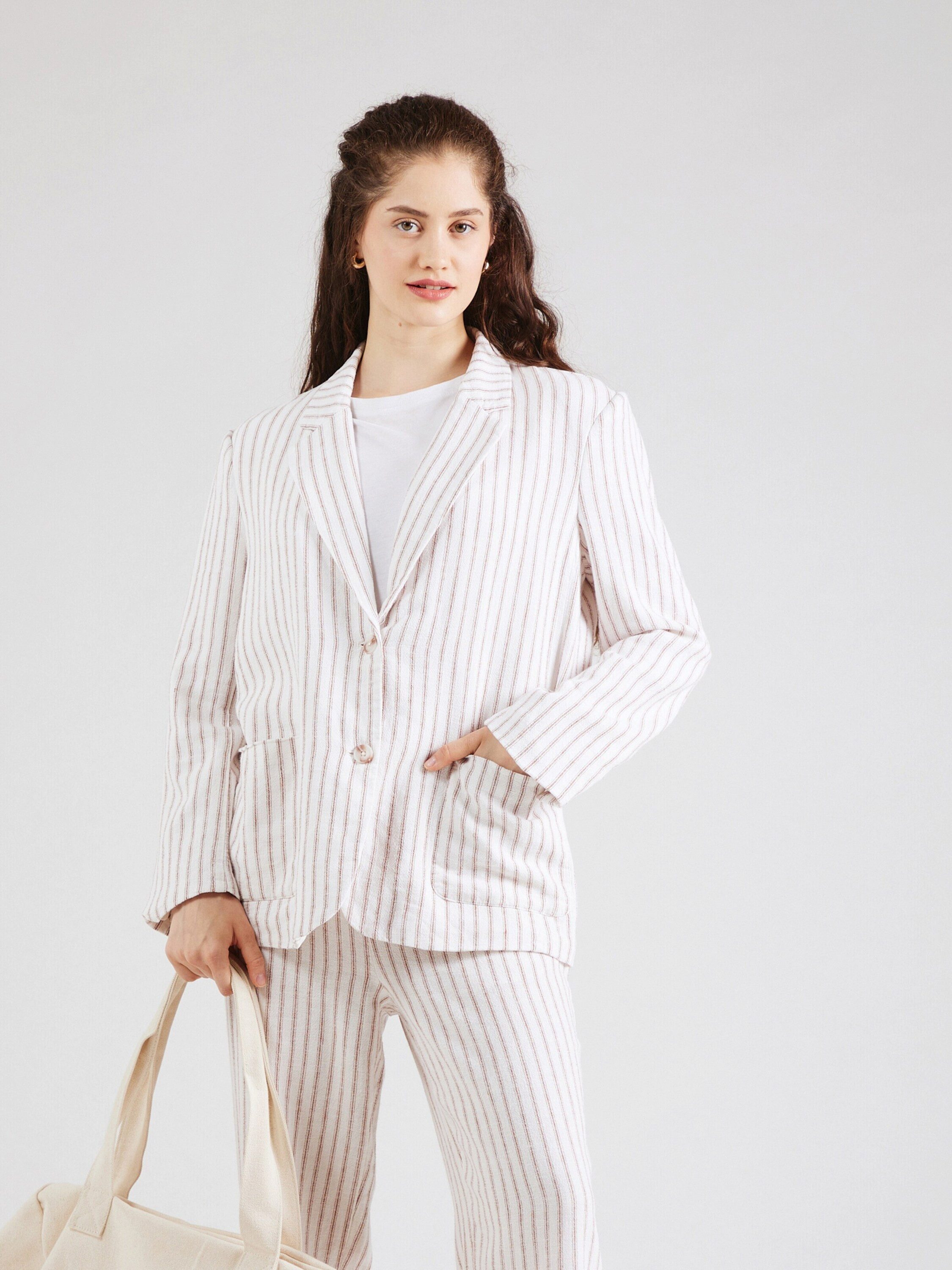 Vero Moda Kurzblazer VMLOLA (1-tlg) Plain/ohne günstig online kaufen