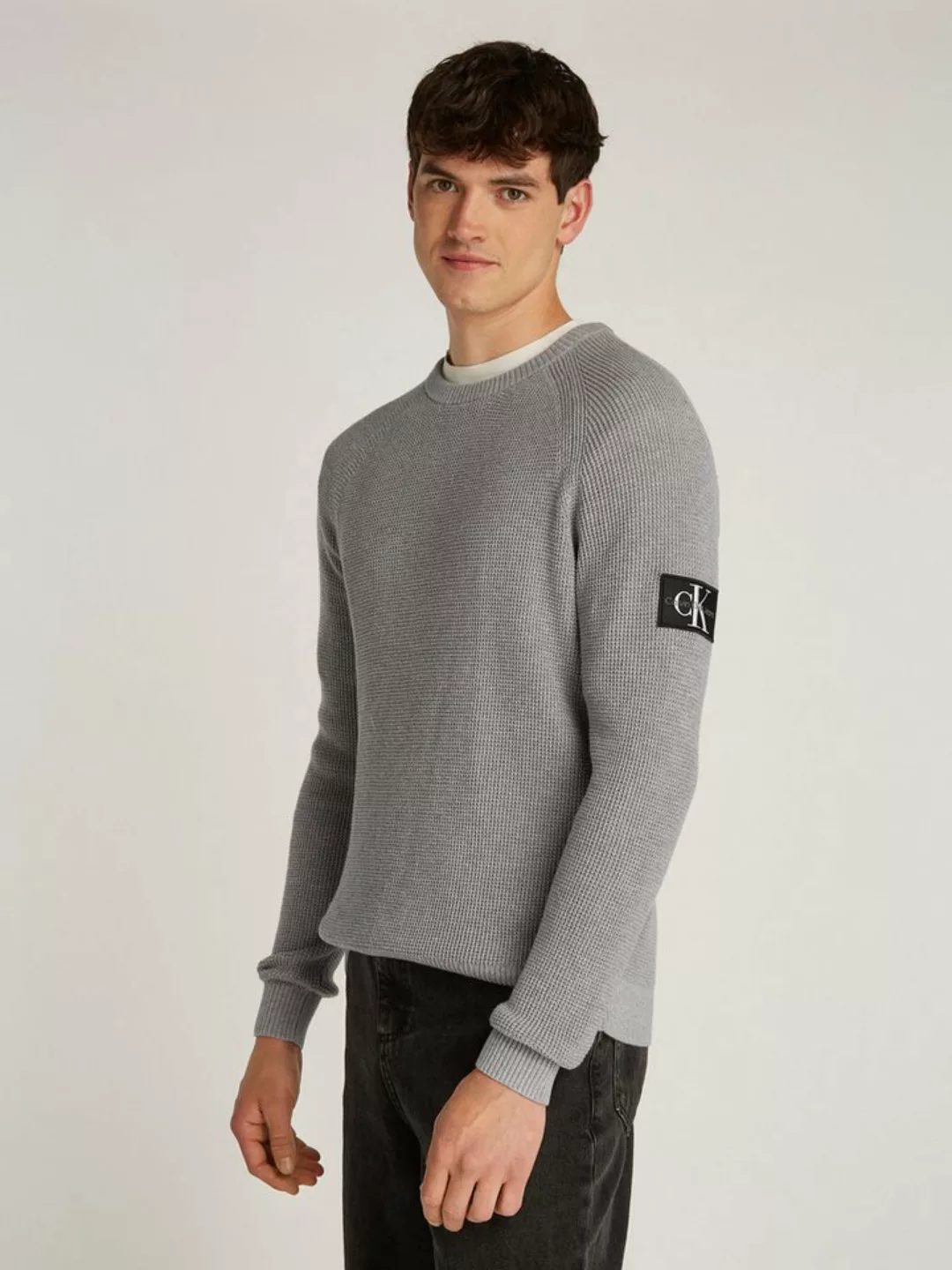 Calvin Klein Jeans Rundhalspullover BADGE EASY SWEATER mit Logopatch günstig online kaufen