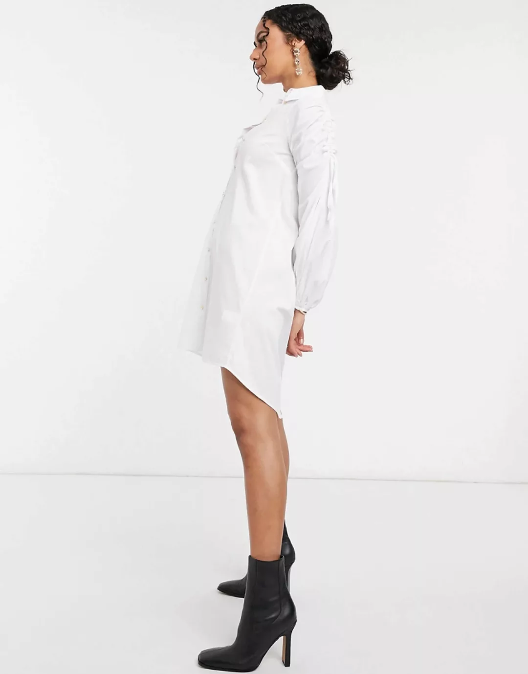 River Island – Popeline-Minikleid mit gerafften Ärmeln in Weiß günstig online kaufen