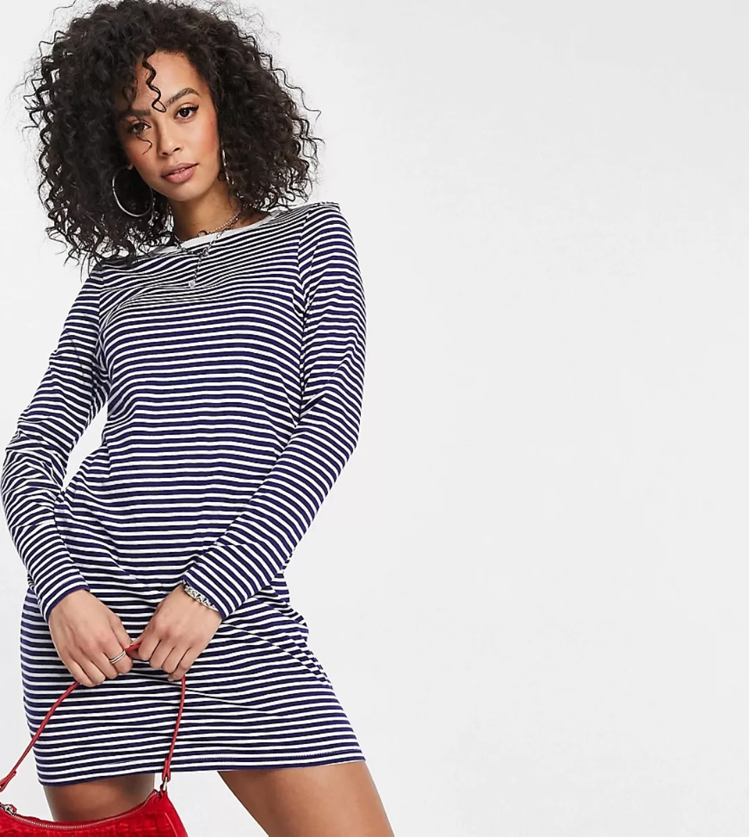 Brave Soul Tall – Cilli – Gestreiftes, langärmliges T-Shirt-Kleid in Marine günstig online kaufen