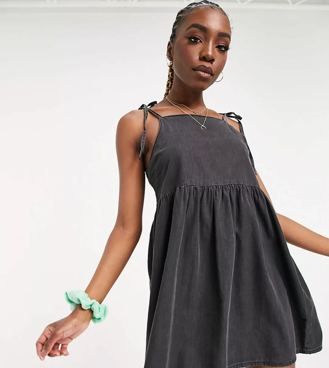 ASOS DESIGN Tall – Hängerkleid im Pinny-Stil aus weichem Denim in verwasche günstig online kaufen
