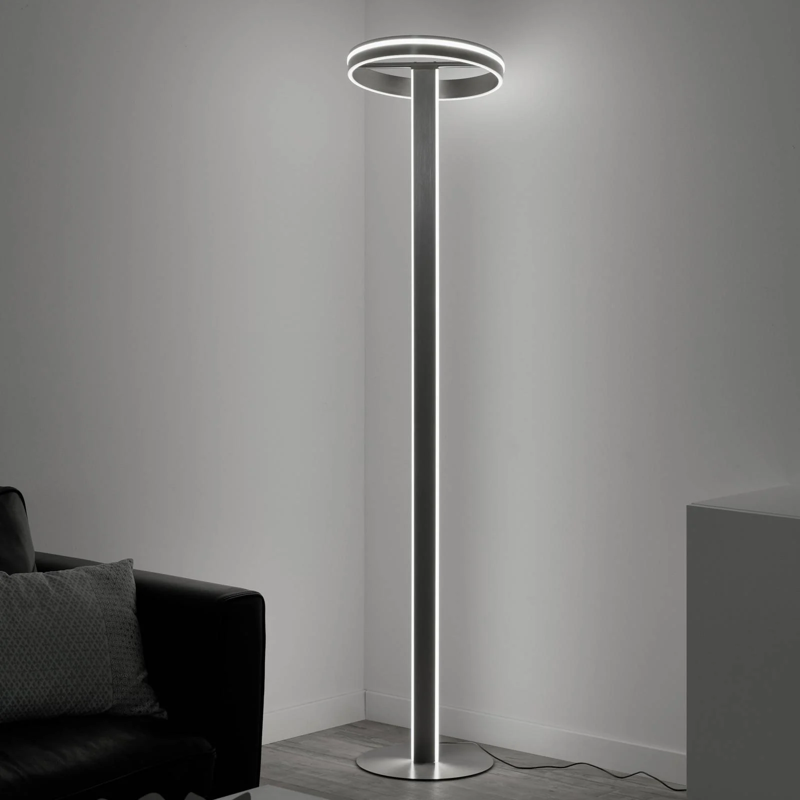Paul Neuhaus Q-Vito LED-Stehlampe, gerade mit Ring günstig online kaufen