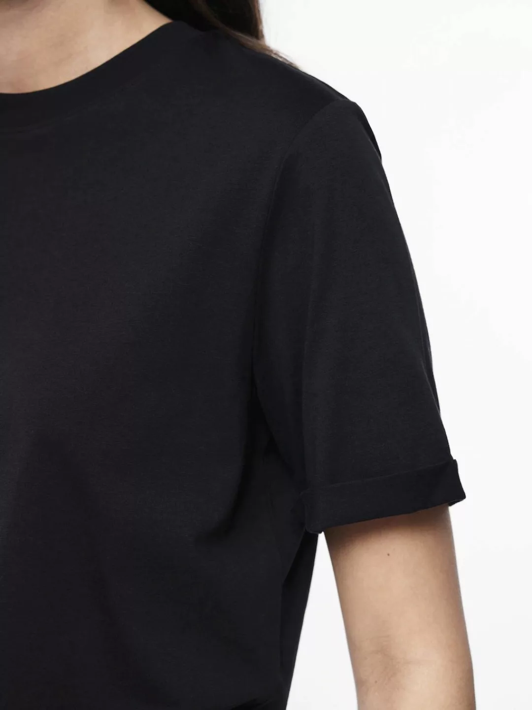 pieces Rundhalsshirt "PCRIA SS FOLD UP SOLID TEE NOOS BC" günstig online kaufen