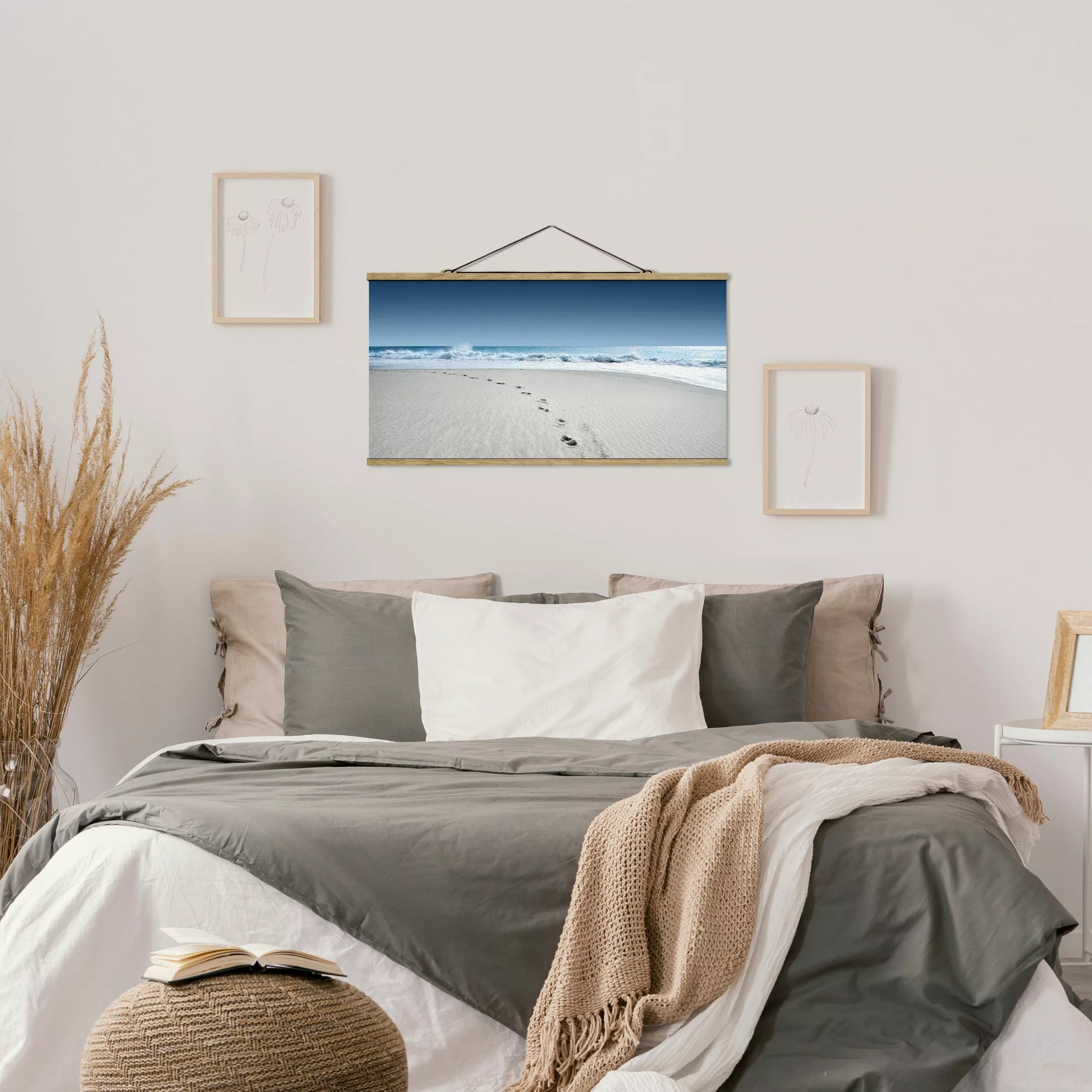 Stoffbild Strand mit Posterleisten - Querformat Spuren im Sand günstig online kaufen