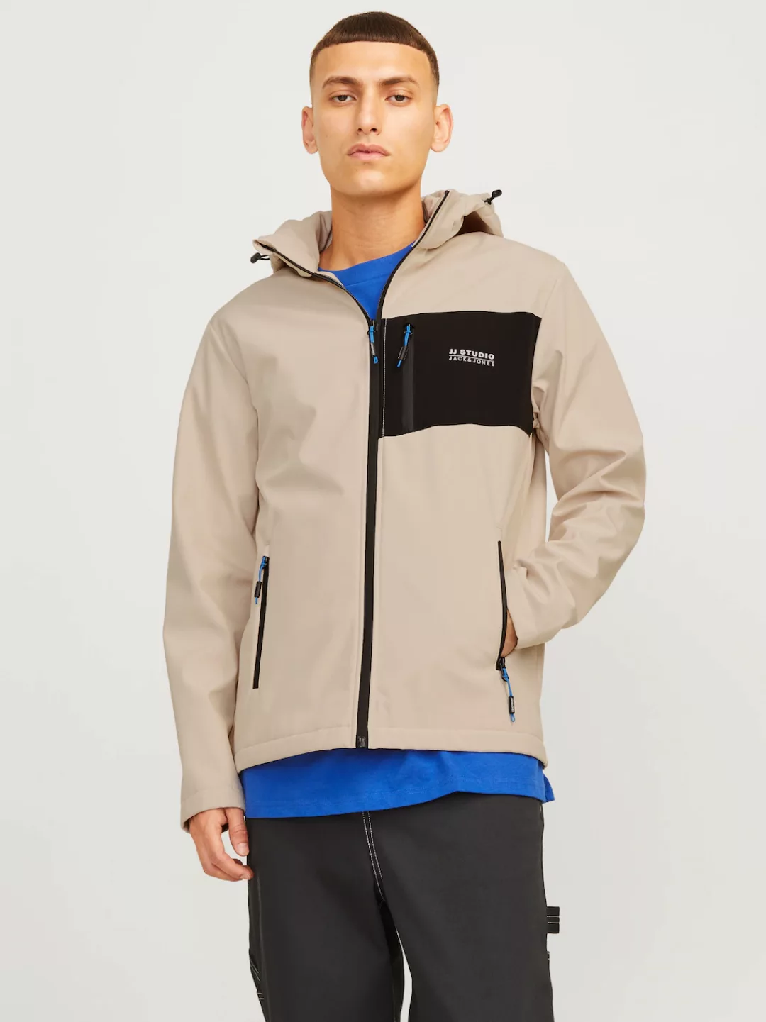 Jack & Jones Softshelljacke "JJTAYLOR SOFTSHELL JACKET", mit Kapuze günstig online kaufen