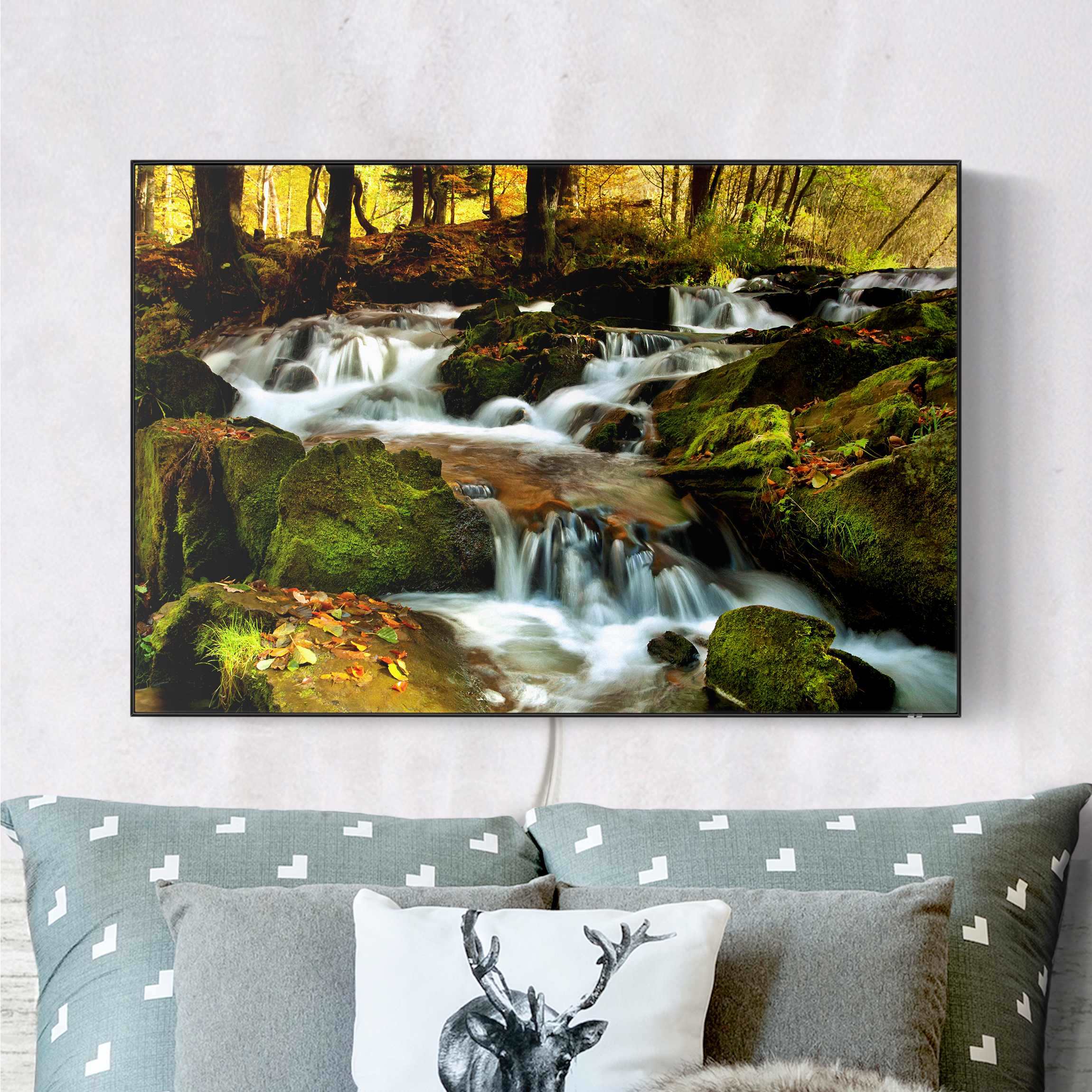 LED-Wechselbild Wasserfall herbstlicher Wald günstig online kaufen