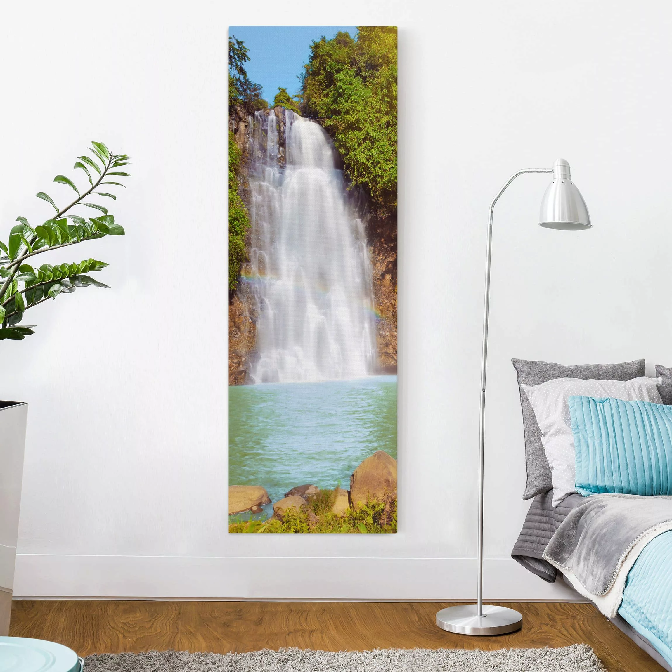 Leinwandbild Wasserfall - Hochformat Wasserfall Romantik günstig online kaufen