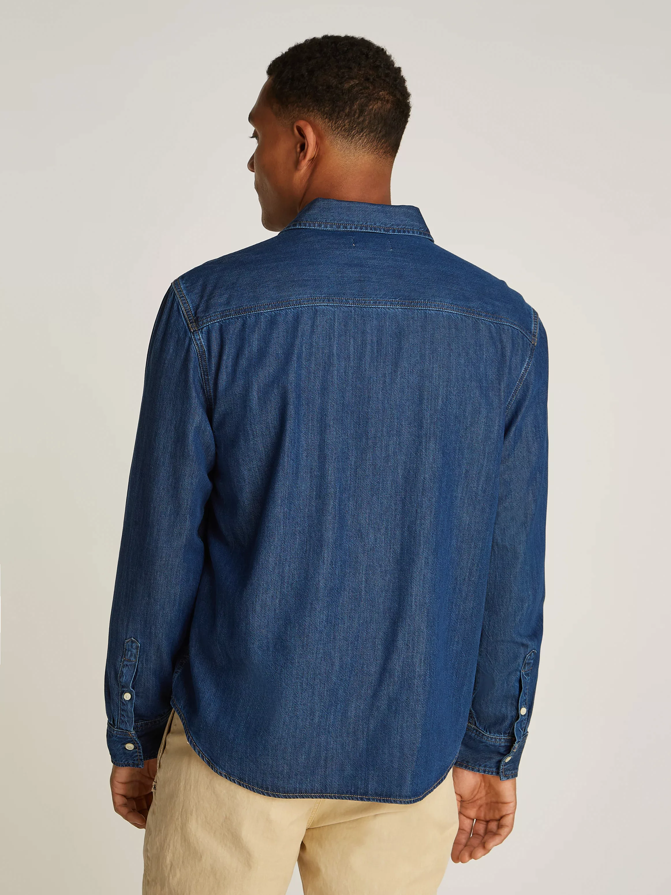 Calvin Klein Jeans Jeanshemd "REGULAR DENIM SHIRT", Logostickerei, Brusttas günstig online kaufen