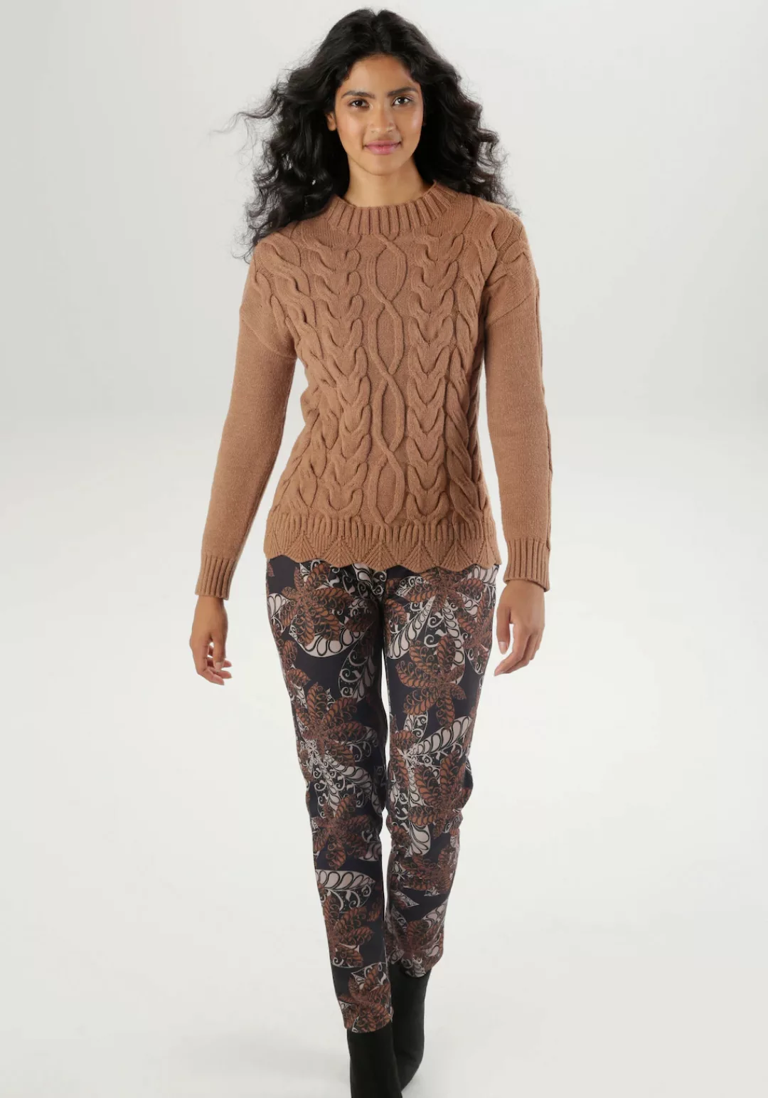 Aniston SELECTED Schlupfhose, aus festerer Jerseyqualität mit Stretch günstig online kaufen