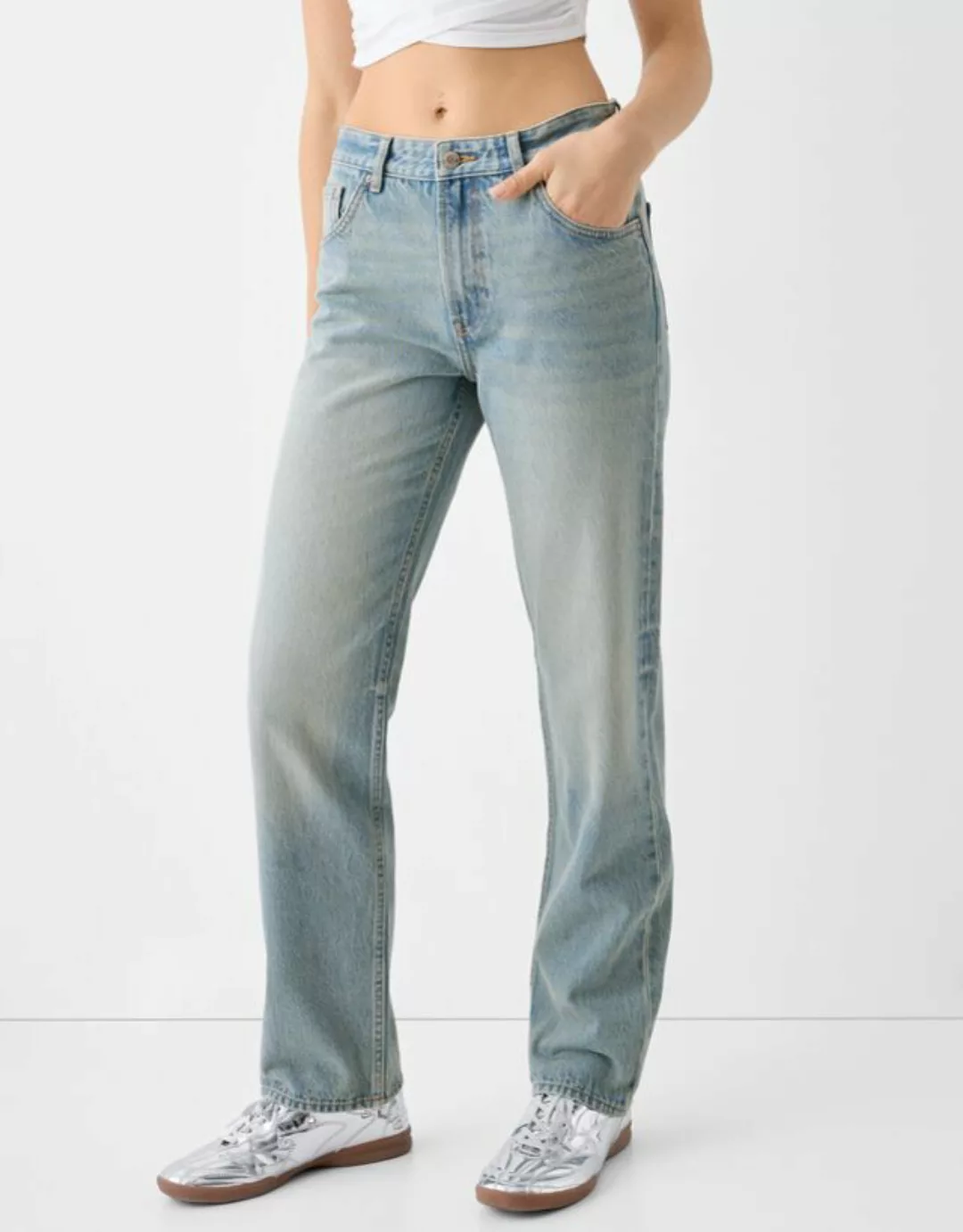 Bershka Straight Fit Jeans Damen 38 Ausgewaschenes Blau günstig online kaufen