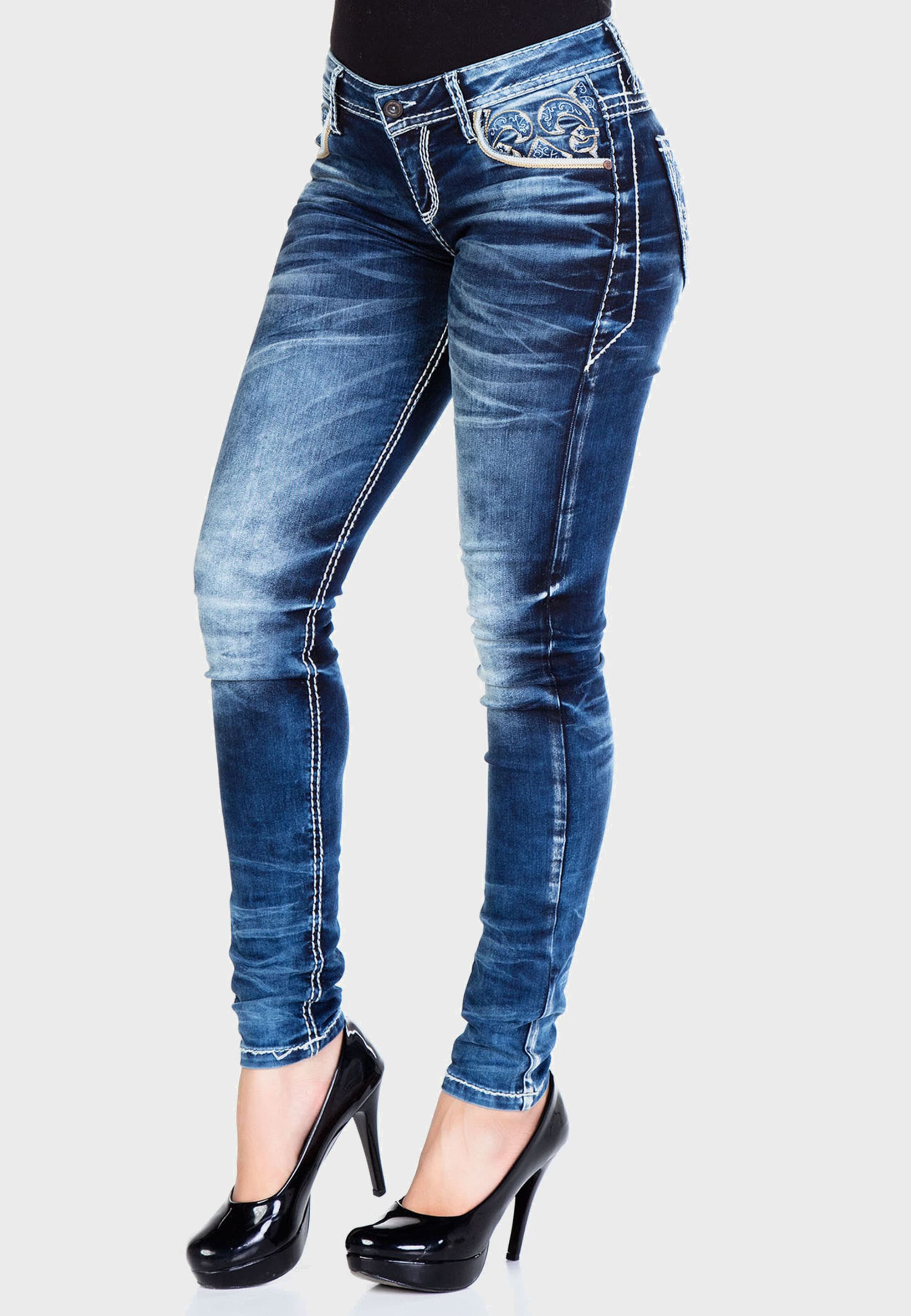 Cipo & Baxx Slim-fit-Jeans mit bestickten Taschen günstig online kaufen