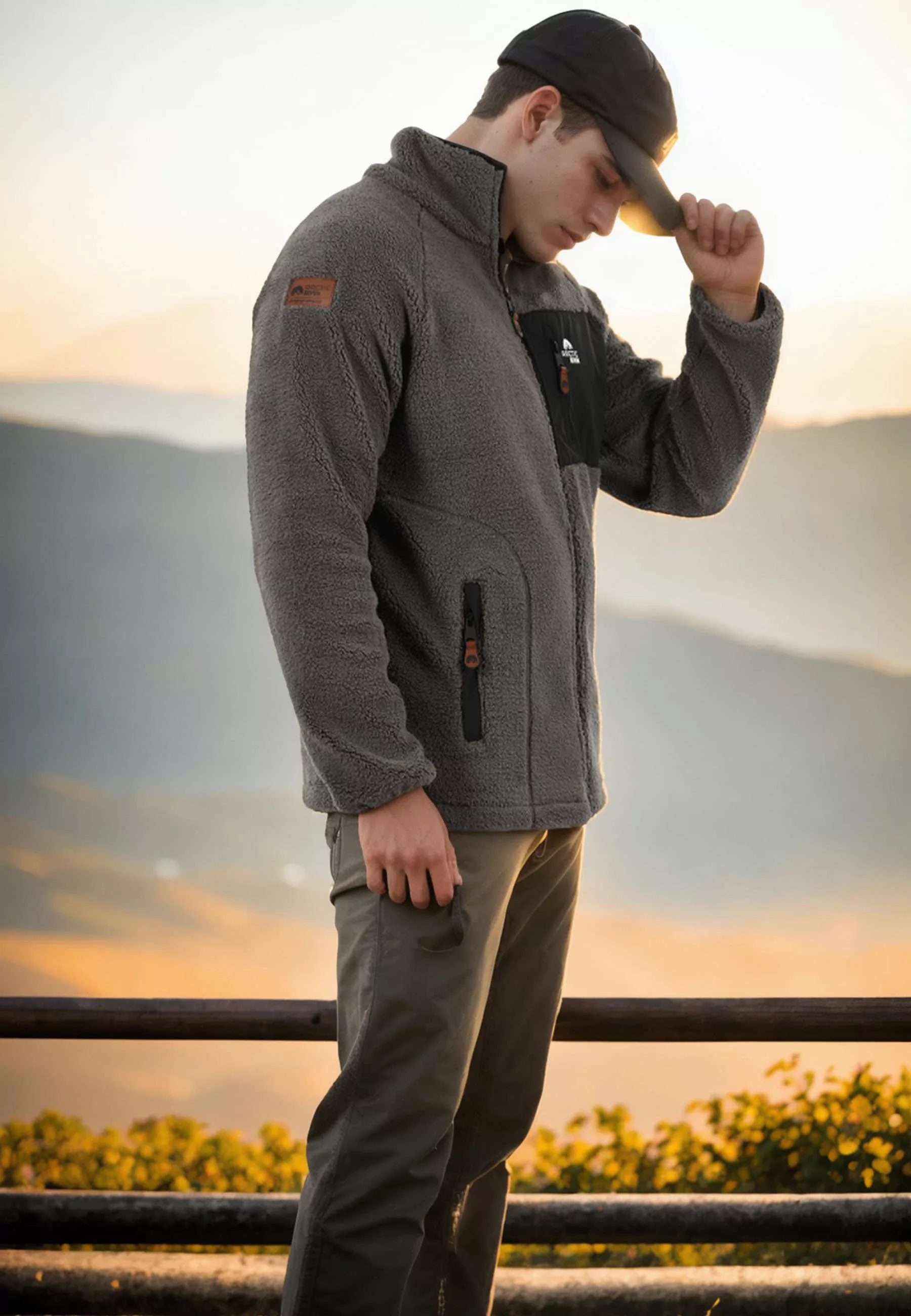 Arctic Seven Fleecejacke "ASAdvenio", Aus hochwertigem Sherpa-Fleece günstig online kaufen