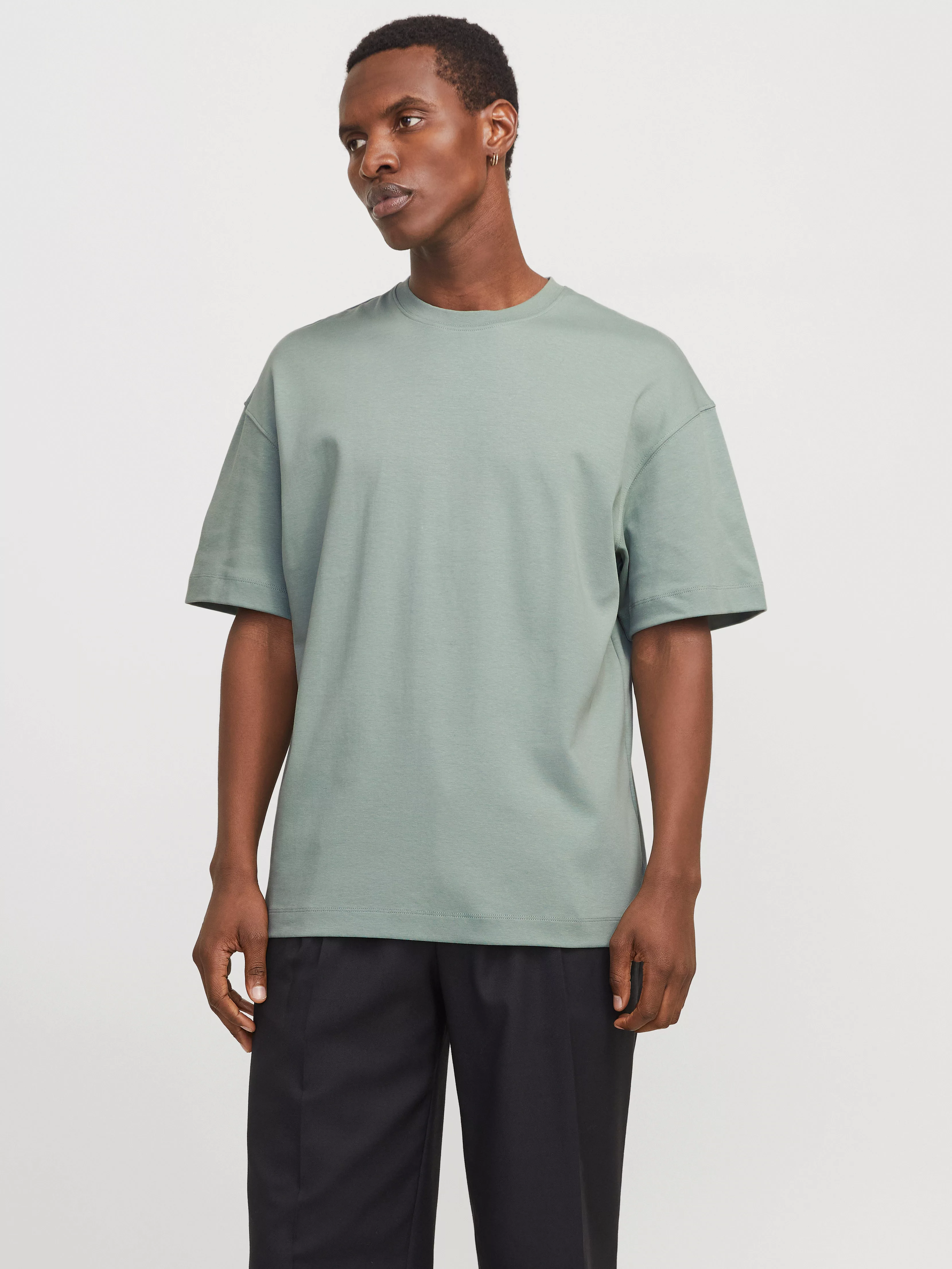 Jack & Jones Rundhalsshirt "JJEURBAN EDGE TEE SS O-NECK NOOS", mit Rundhals günstig online kaufen