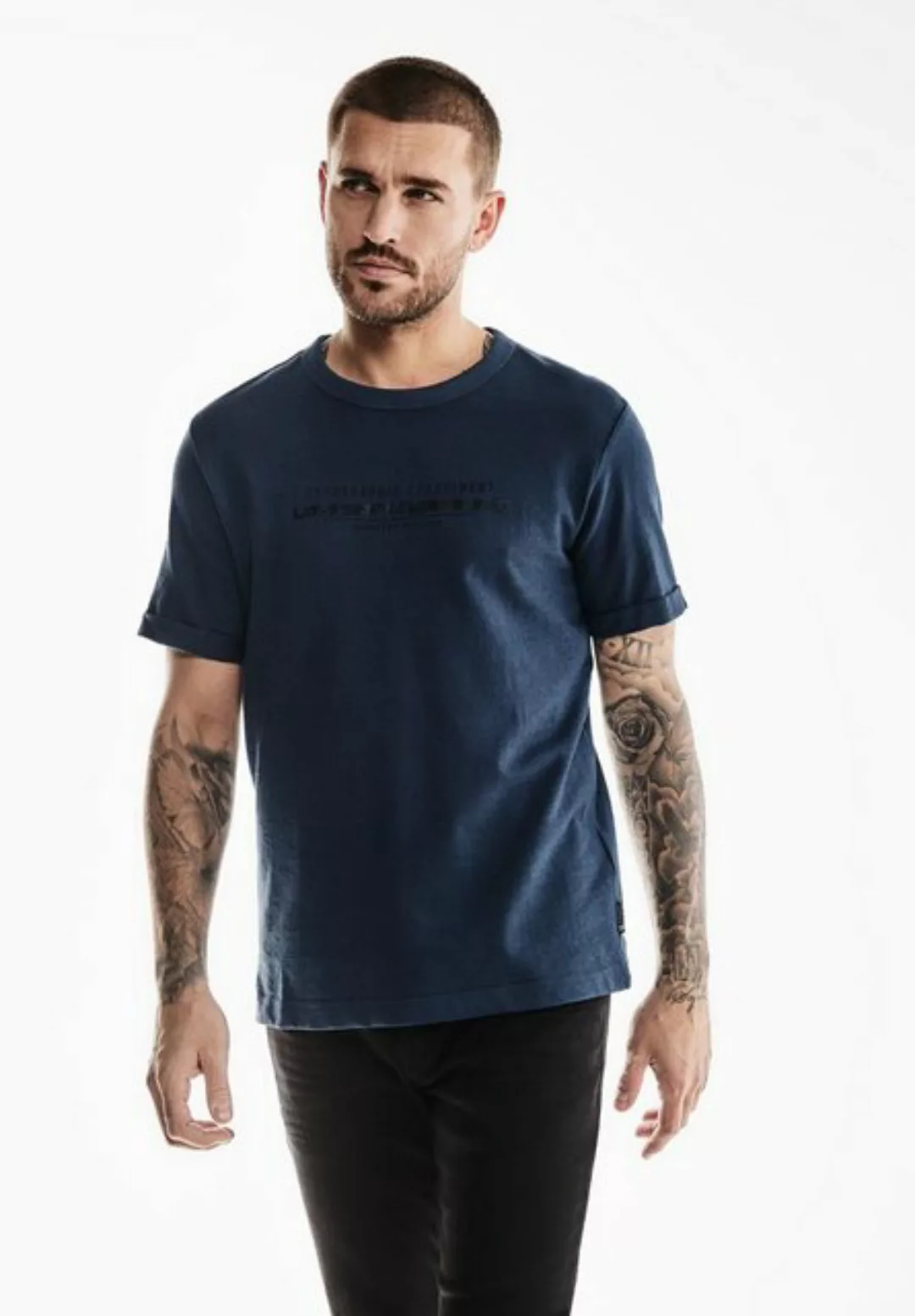 STREET ONE MEN Rundhalsshirt mit Rundhalsausschnitt günstig online kaufen