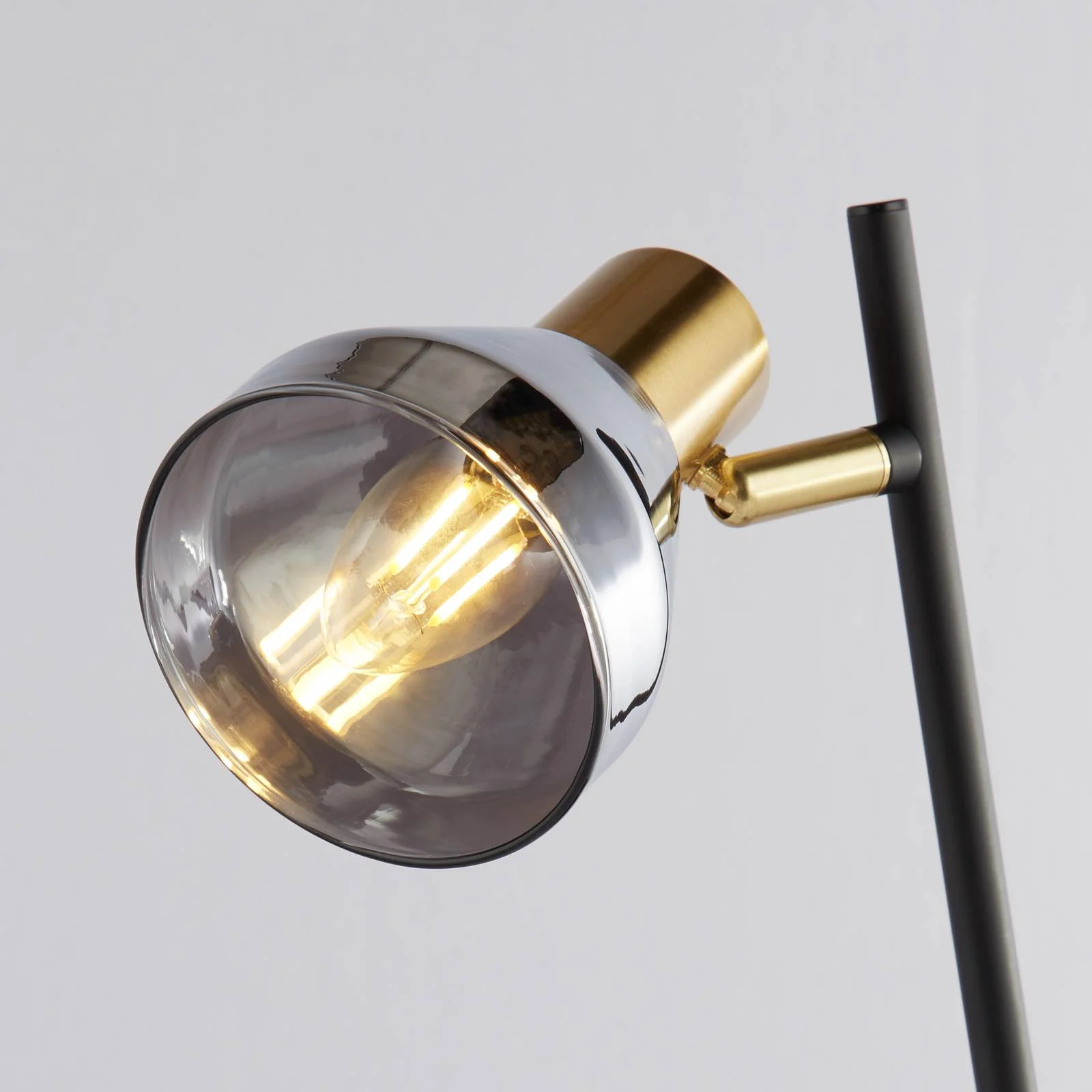 Tischlampe Classy mit Rauchglasschirm günstig online kaufen