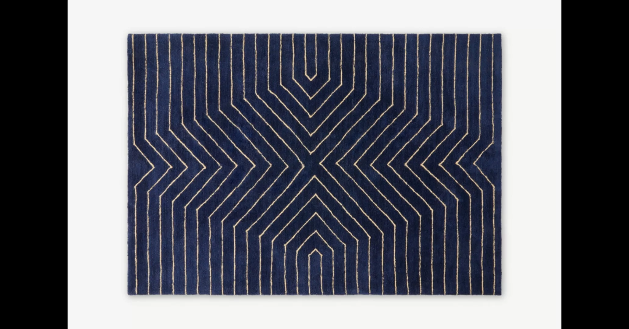 Moldan Teppich (160 x 230 cm), Dunkelblau - MADE.com günstig online kaufen