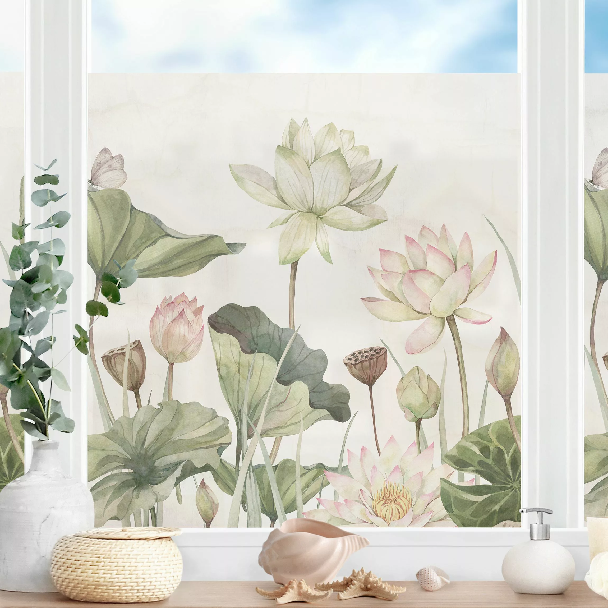 Fensterfolie Anmutige Seerosen und sanfte Blätter günstig online kaufen