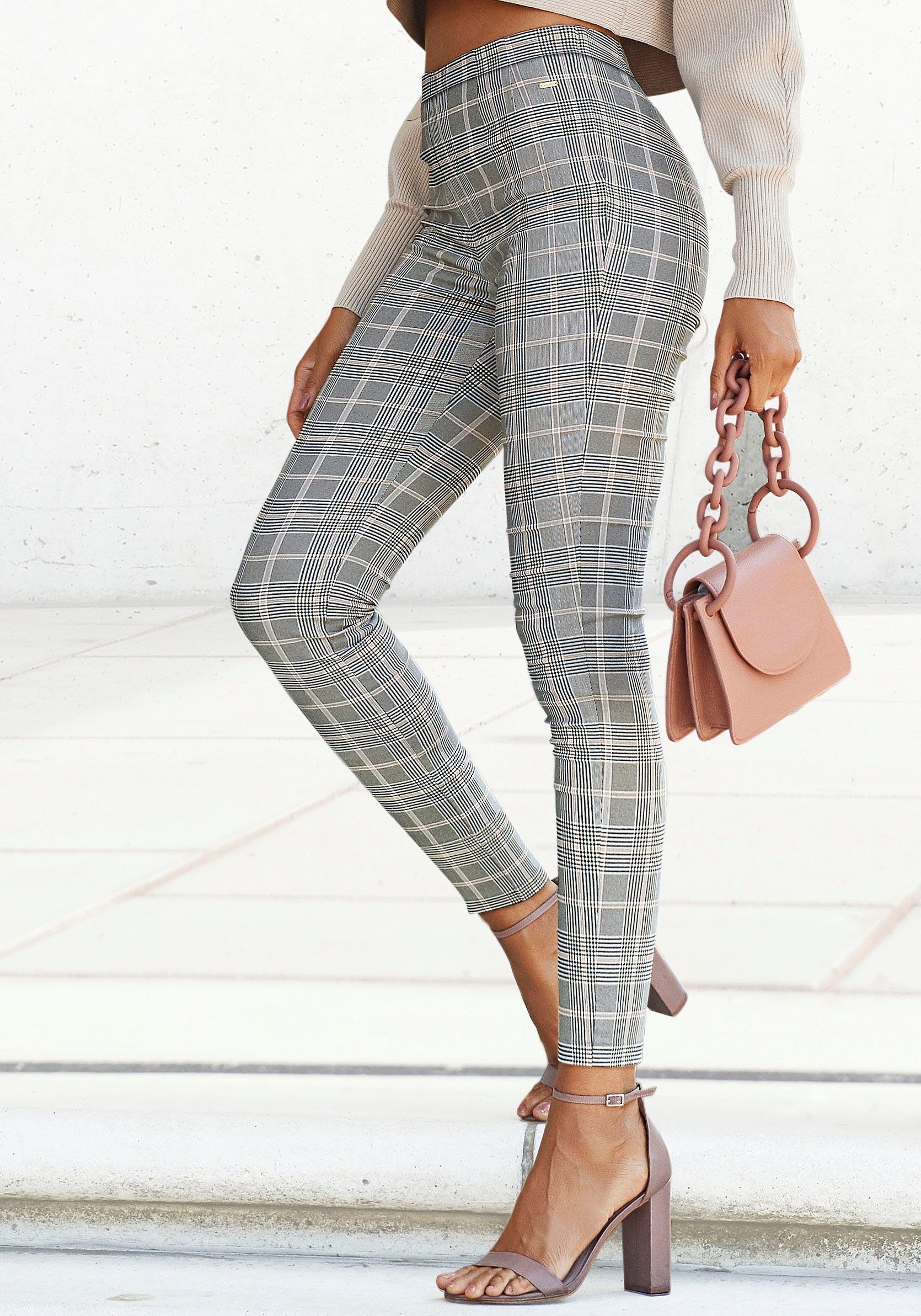 LASCANA Highwaist Leggings, mit Karomuster günstig online kaufen