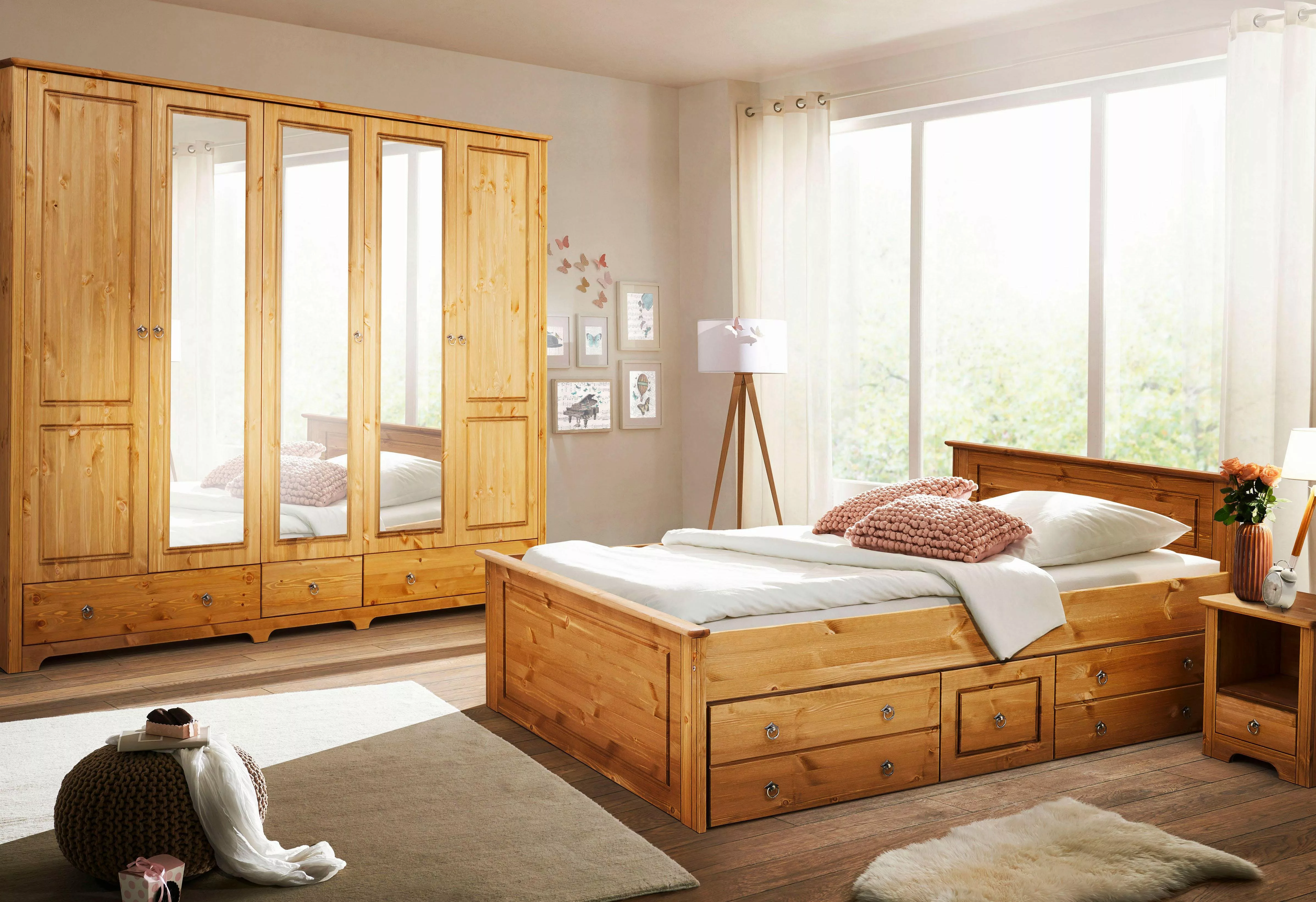 Home affaire Schlafzimmer-Set "Hugo", (Set, 4 tlg.), Bett 180x200 cm, 5-trg günstig online kaufen