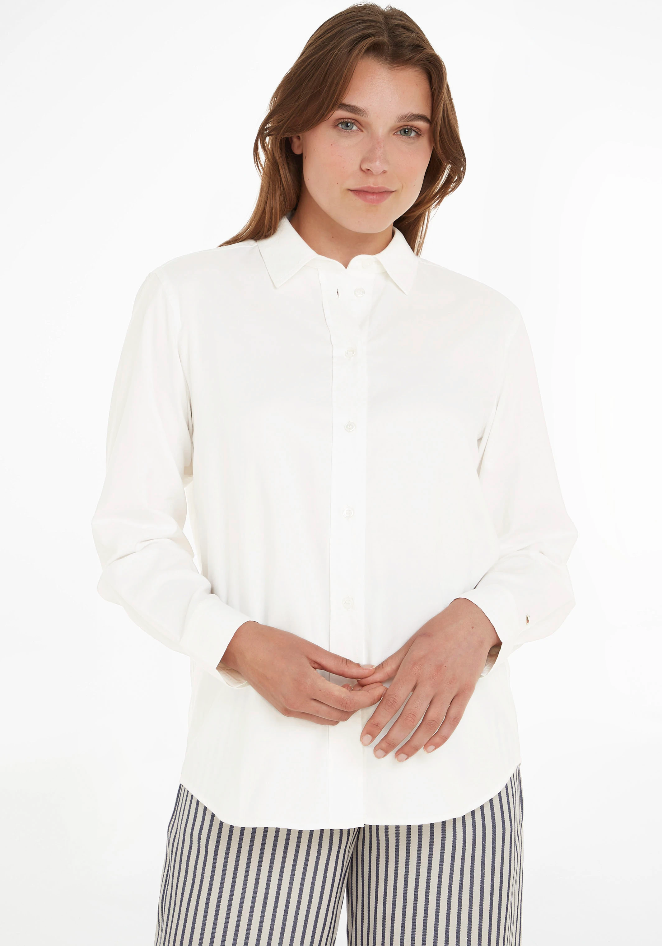 Tommy Hilfiger Hemdbluse OXFORD RELAXED SHIRT LS im vielseitigen Basic-Look günstig online kaufen