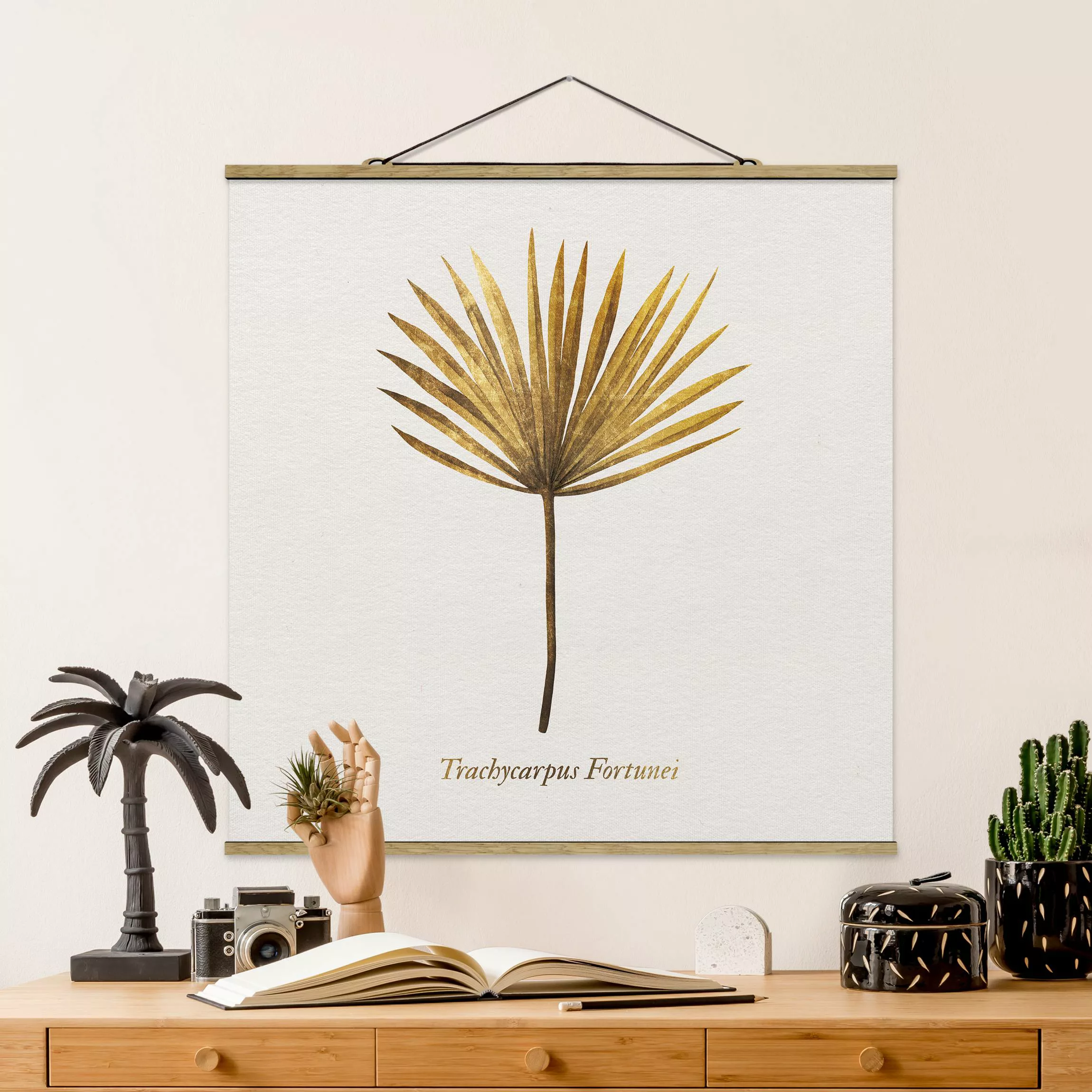 Stoffbild Blumen mit Posterleisten - Quadrat Gold - Palmenblatt günstig online kaufen