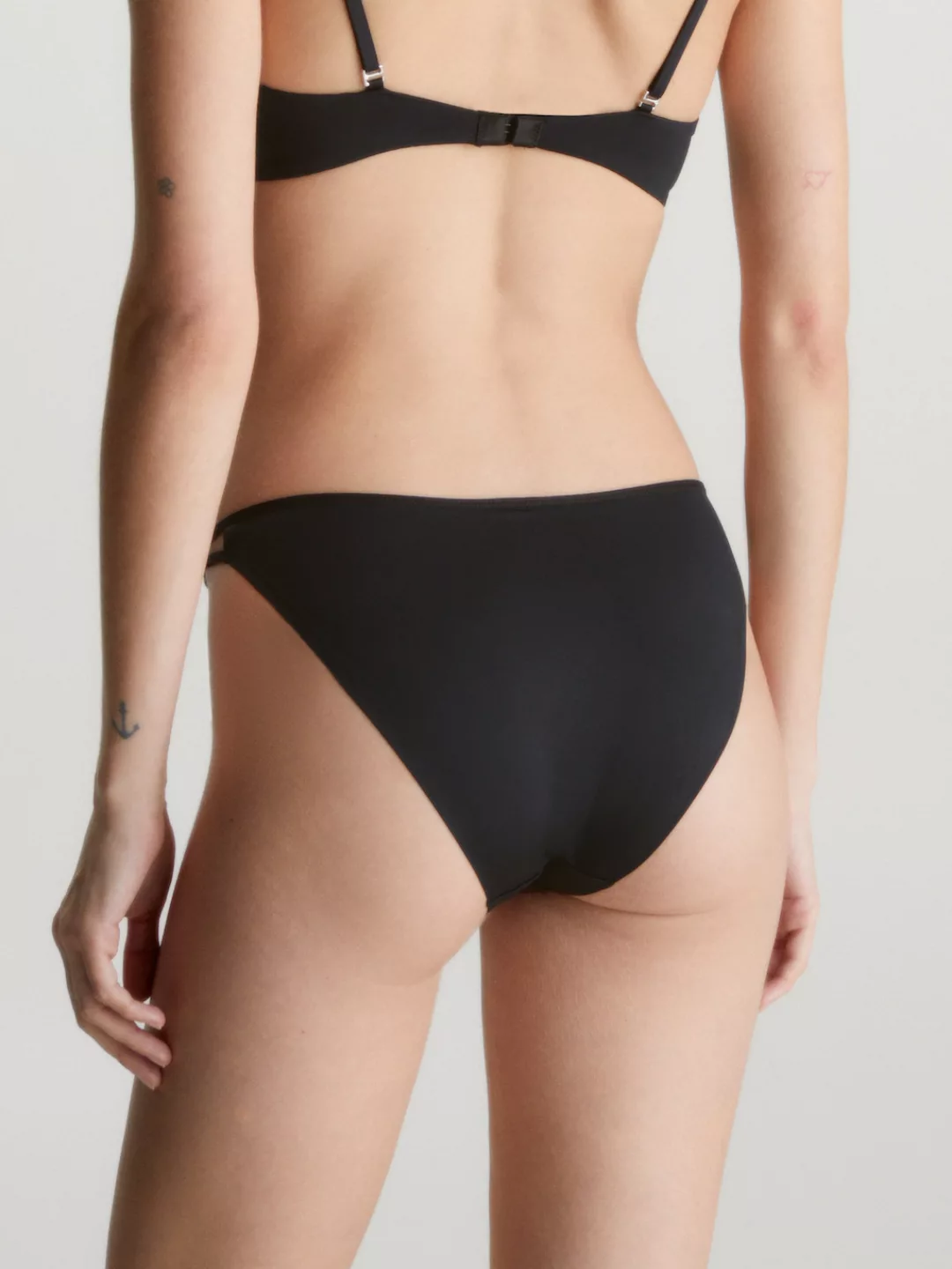 Calvin Klein Underwear Bikinislip "BIKINI", seitlich mit Zierring & Cut-out günstig online kaufen