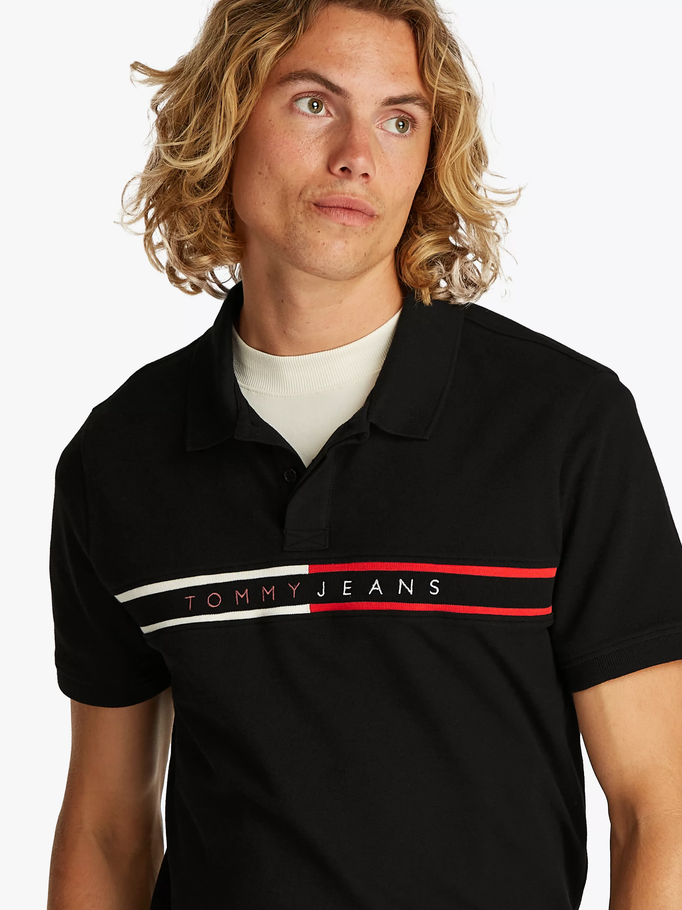 Tommy Jeans Poloshirt "TJM SLIM CHEST FLAG POLO", Mit Rundhalsausschnitt günstig online kaufen