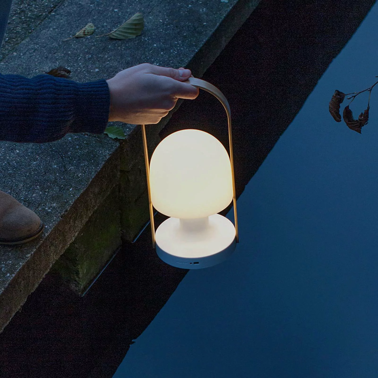 MARSET FollowMe LED-Akku-Tischlampe, weiß-eiche günstig online kaufen