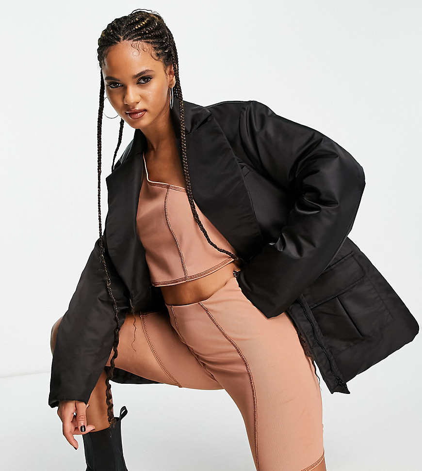 ASYOU – Wattierte Jacke im Blazer-Design in Schwarz günstig online kaufen