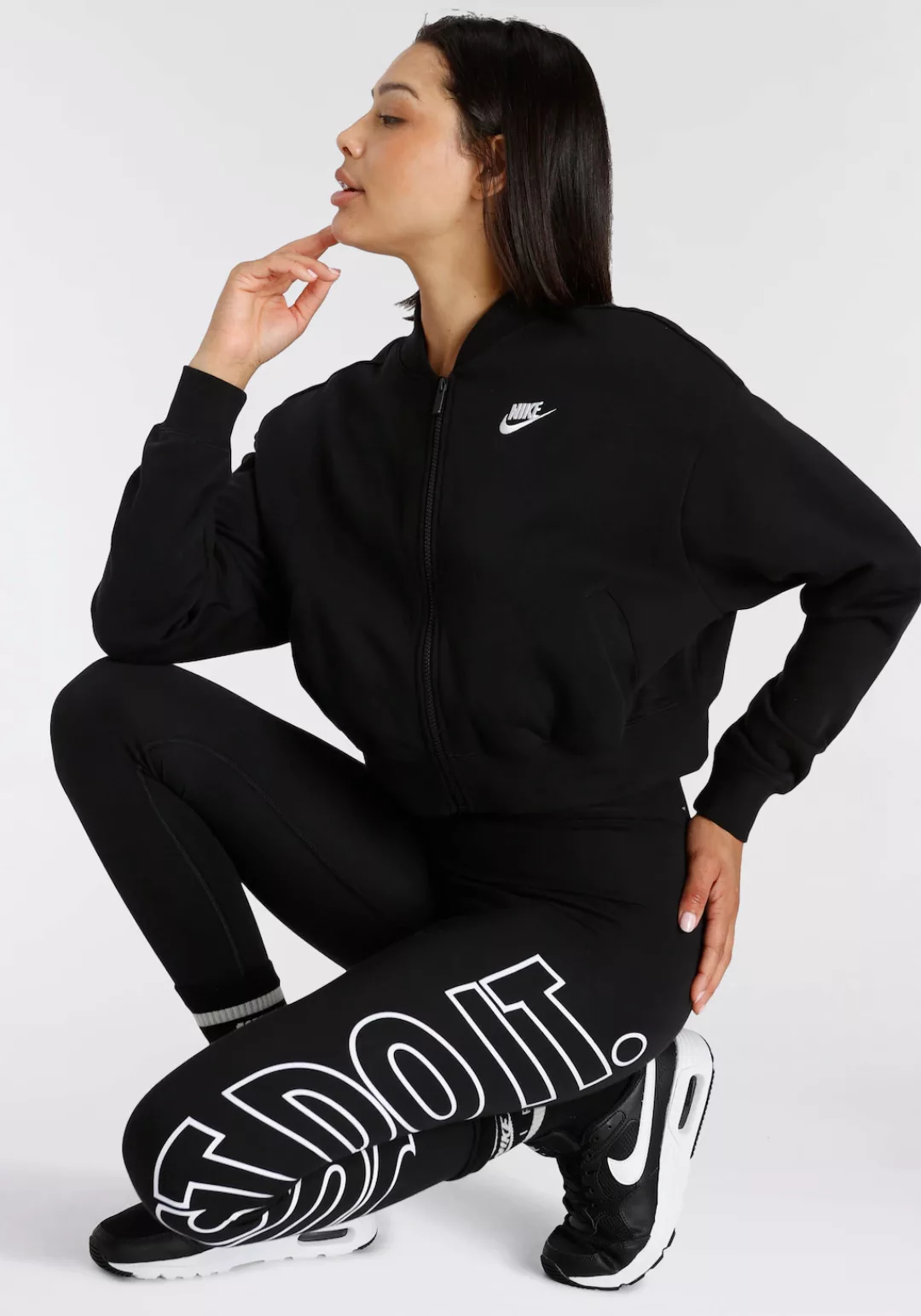 Nike Sportswear Sweatjacke "CLUB FLEECE WOMENS OVERSIZED CROPPED FULL-ZIP J günstig online kaufen
