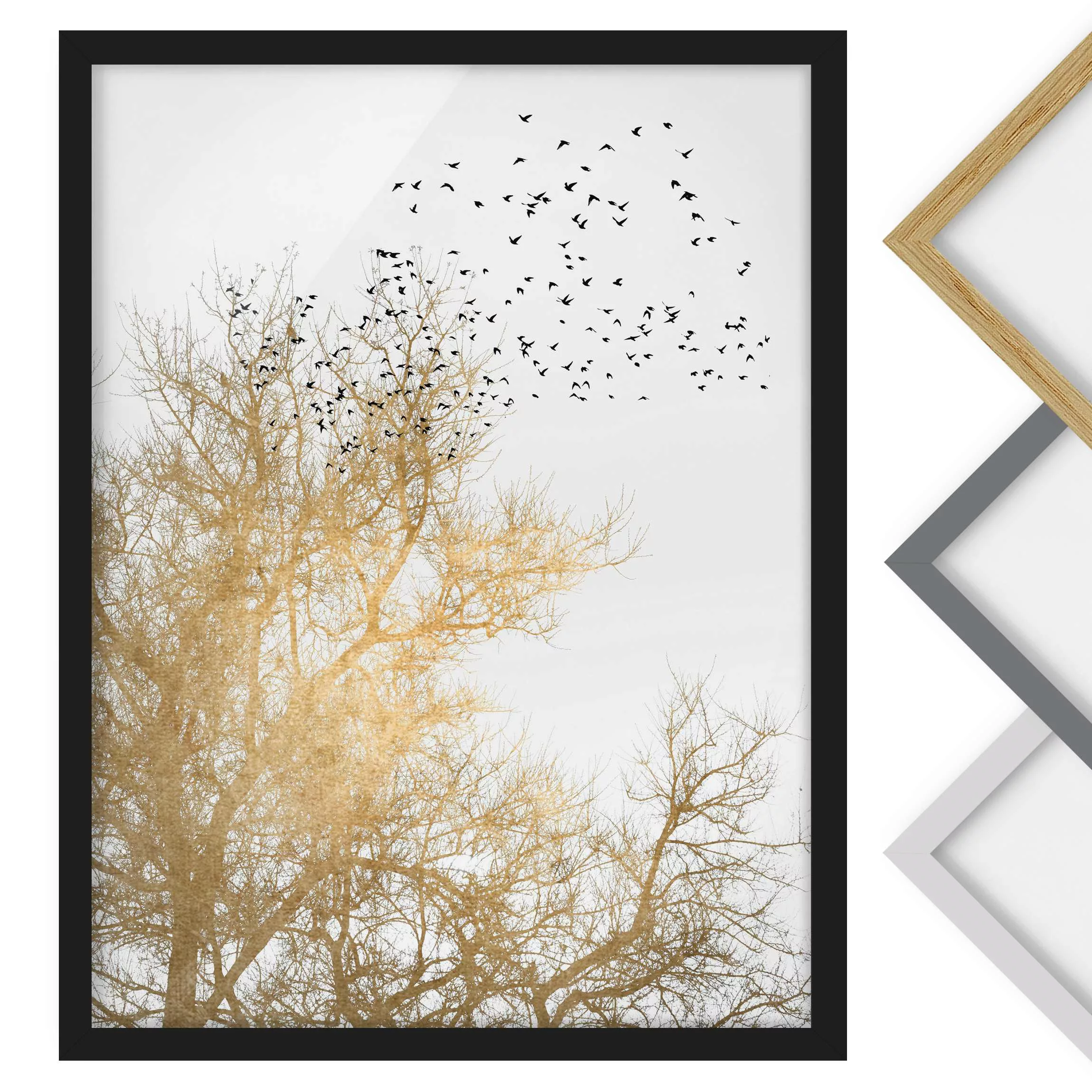 Bild mit Rahmen Vogelschwarm vor goldenem Baum günstig online kaufen