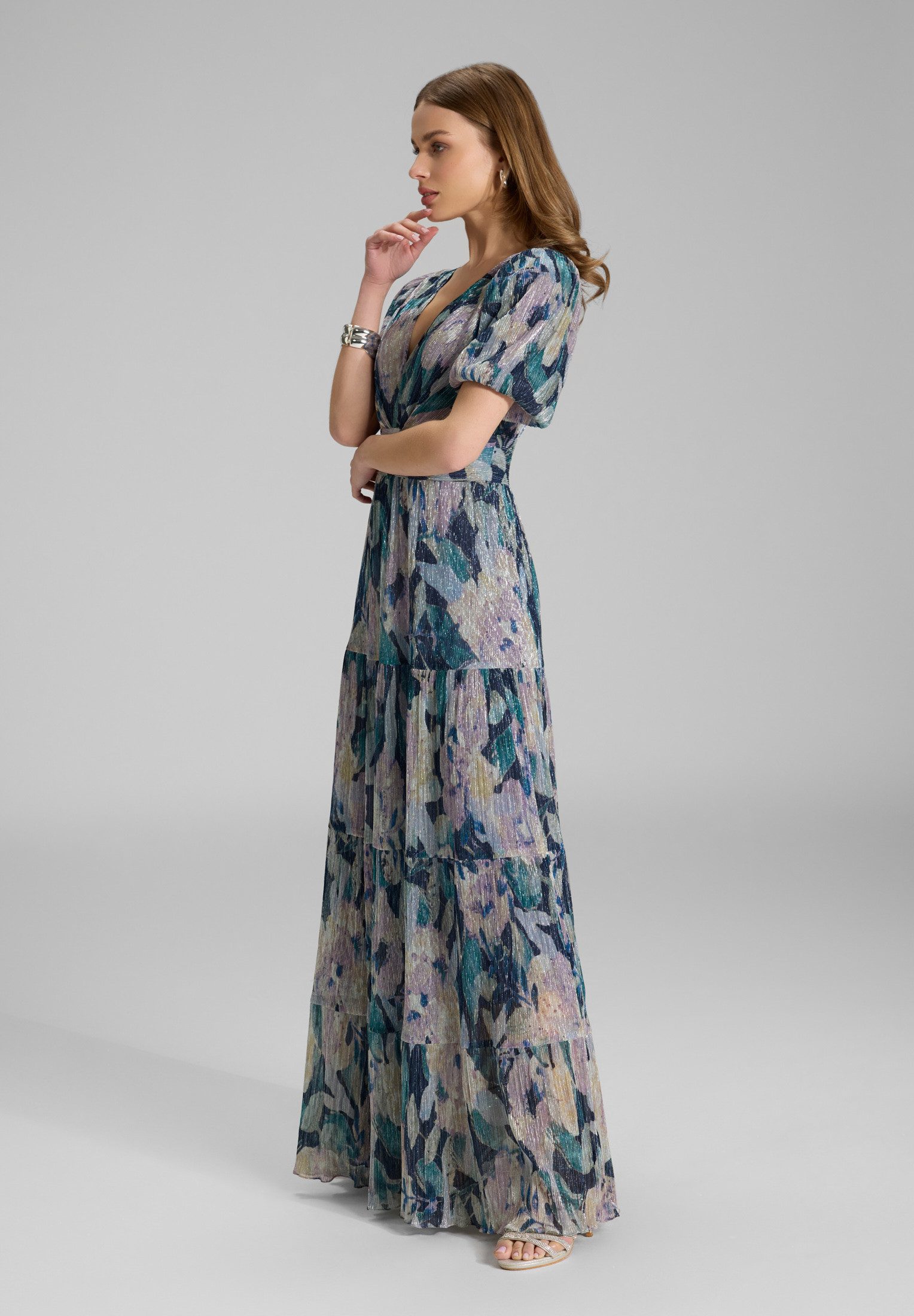 SWING Abendkleid Taillierte Passform mit fließendem günstig online kaufen