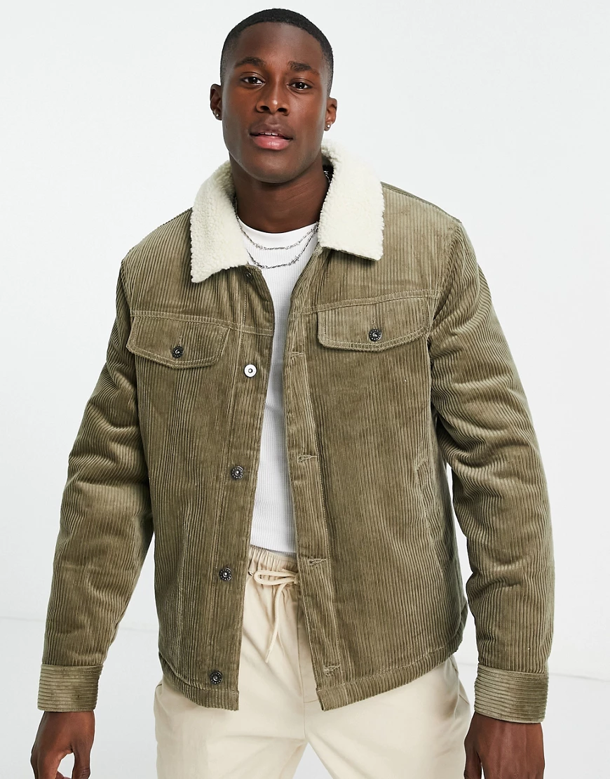 Topman – Cordjacke in Khaki mit Kragen aus Kunstfell-Grün günstig online kaufen