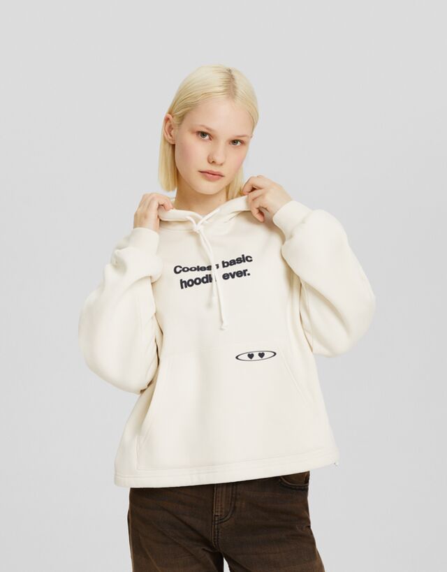 Bershka Bedruckter Oversize-Hoodie Bskteen S Steinfarbe günstig online kaufen