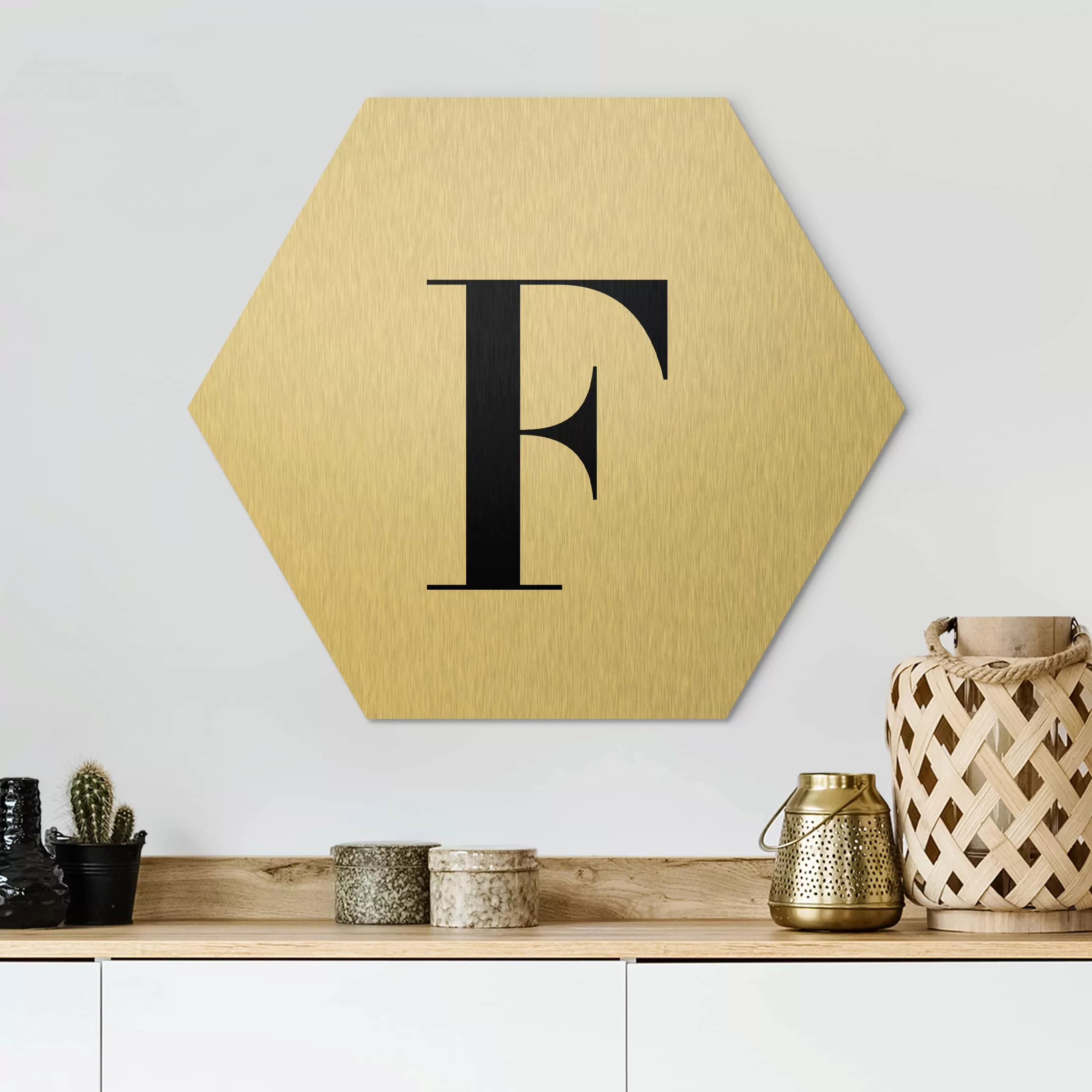 Hexagon-Alu-Dibond Bild Buchstabe Serif Weiß F günstig online kaufen